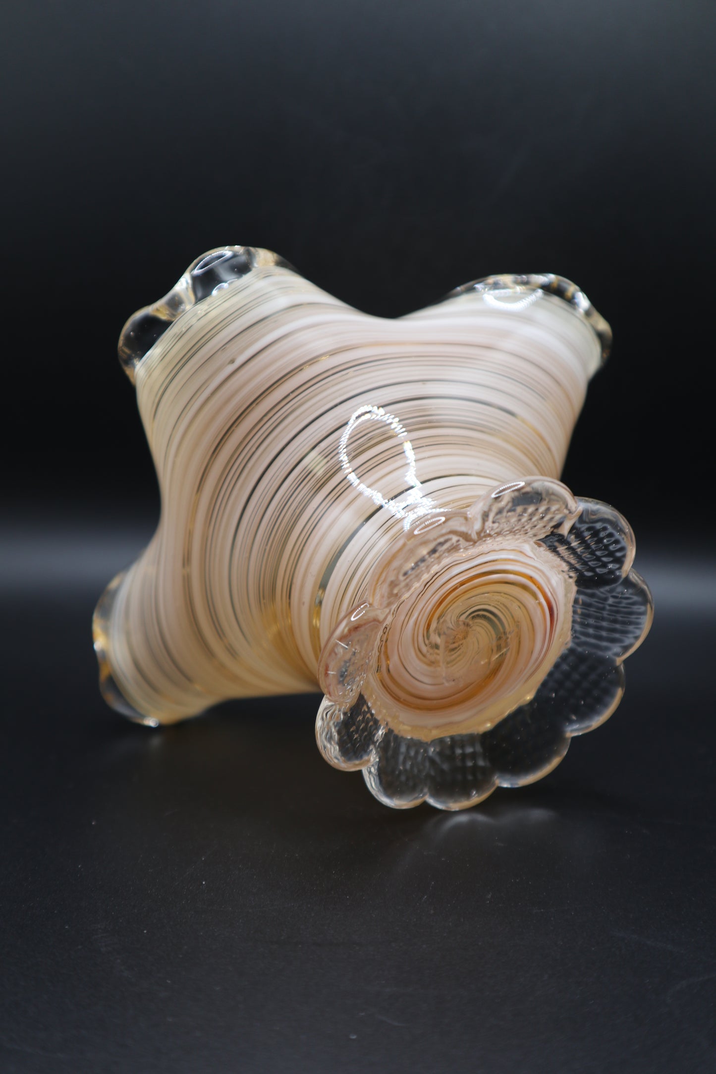 VINTAGE MURANO VENETIAN ART GLASS RUFFLED FOOTED DISH GOLD AND WHITE SWIRL W/ GOLD FLECKS
