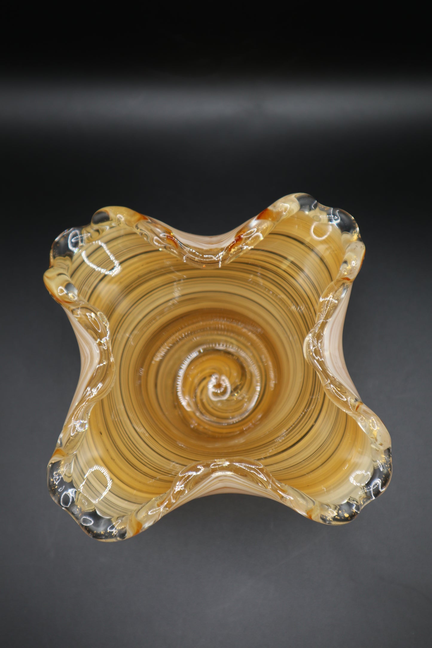 VINTAGE MURANO VENETIAN ART GLASS RUFFLED FOOTED DISH GOLD AND WHITE SWIRL W/ GOLD FLECKS