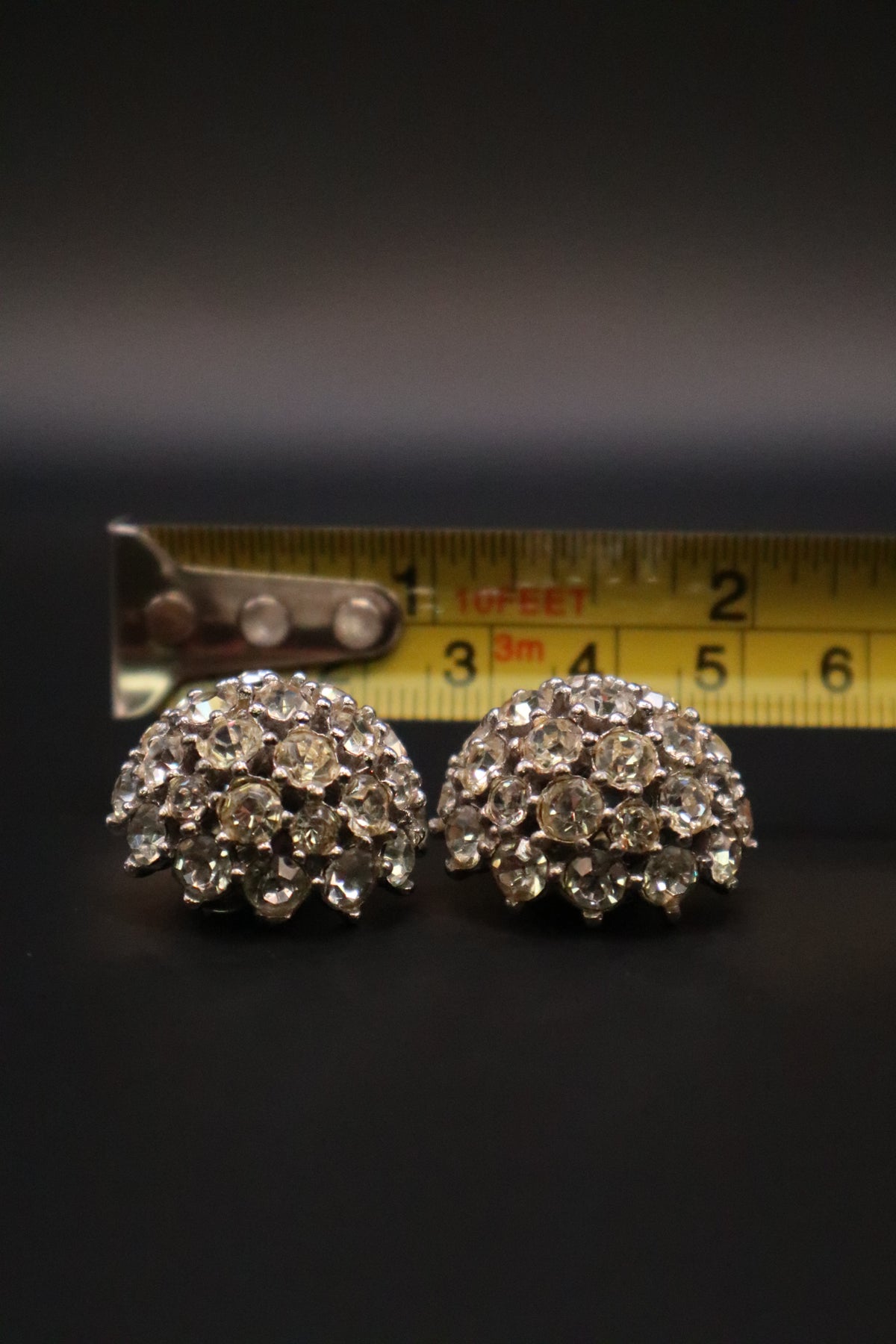 VINTAGE BOGOFF CLEAR CRYSTAL CLIP ON EARRINGS