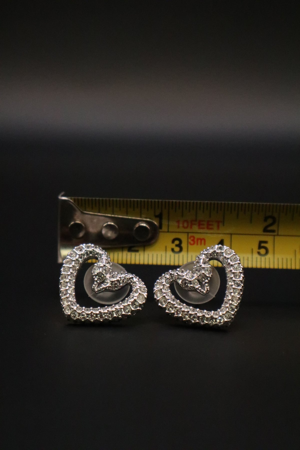 VINTAGE SWAROVSKI RHODIUM PLATED SWAN UNA HEART STUD EARRINGS