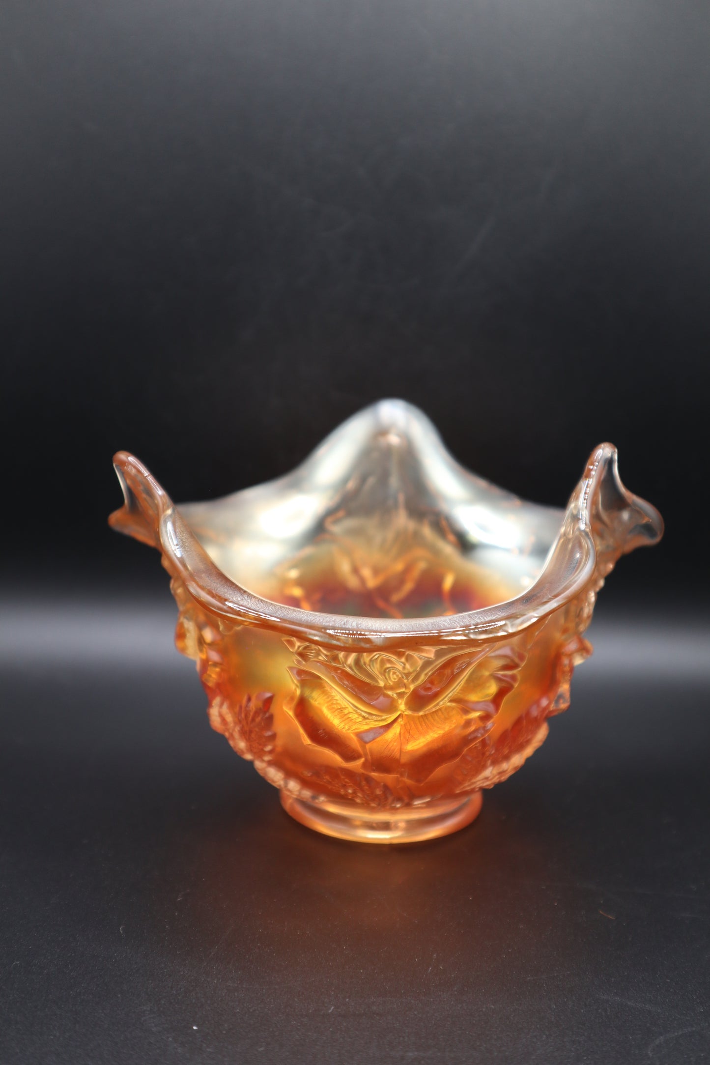 DUGAN WREATH OF ROSES MARIGOLD CARNIVAL GLASS BOWL