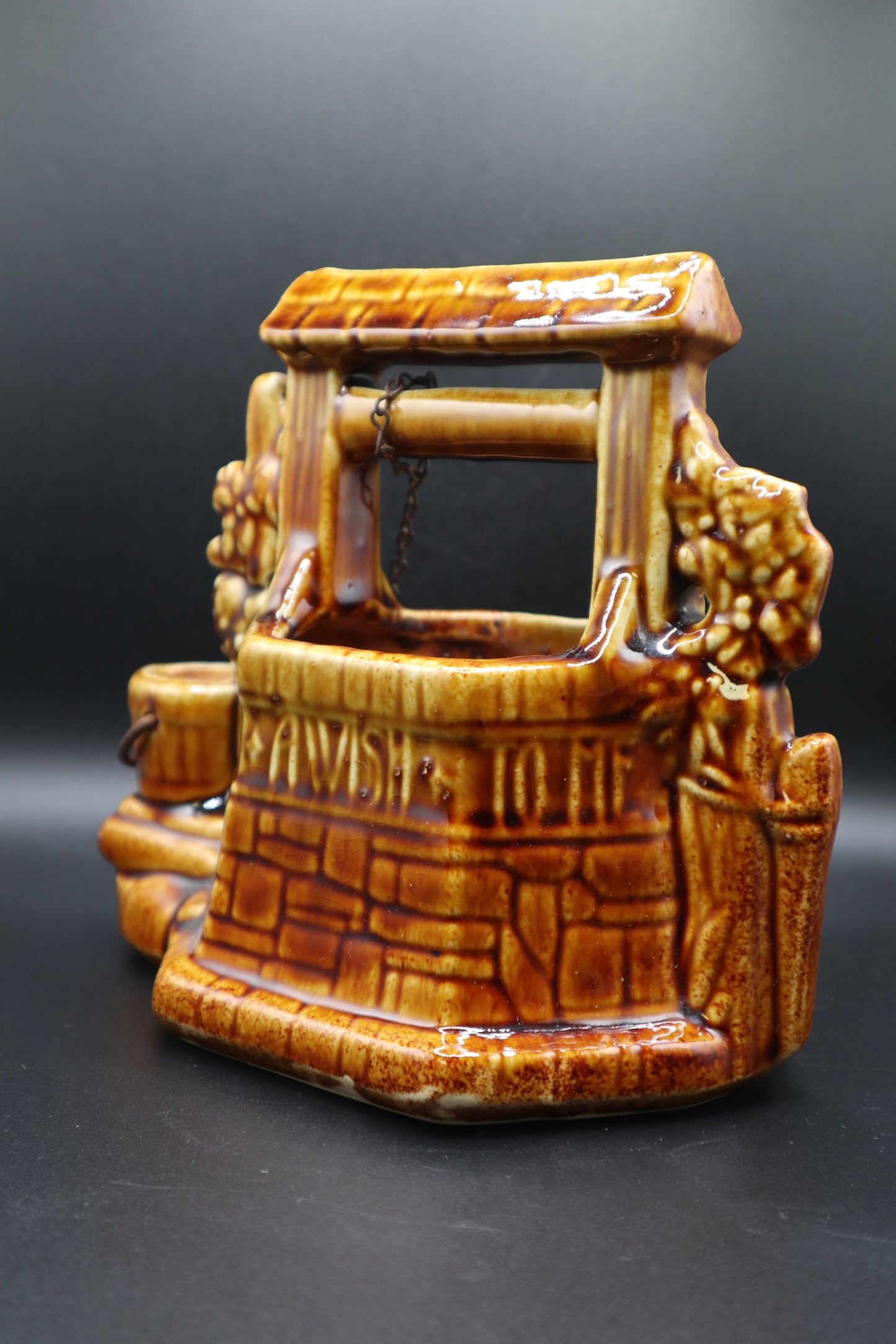 McCoy USA WISHING WELL