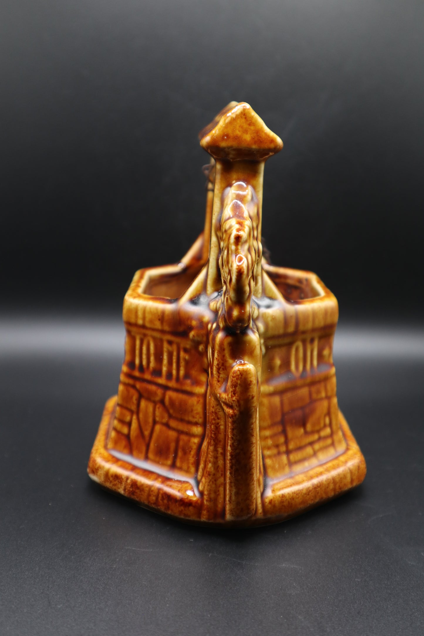 McCoy USA WISHING WELL