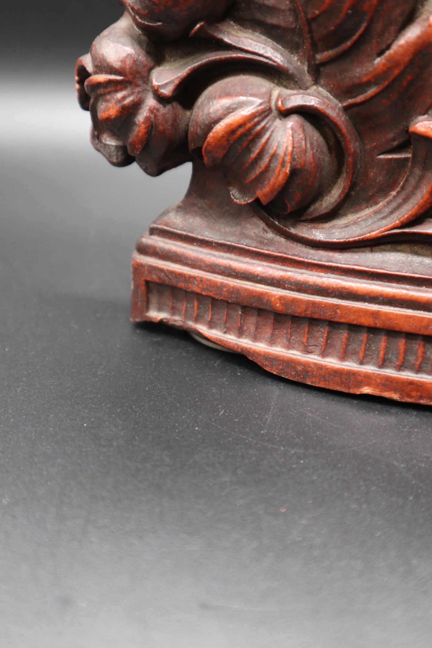 VINTAGE SYROCO WOOD FEATHER AND TULIP BOOKENDS PAIR