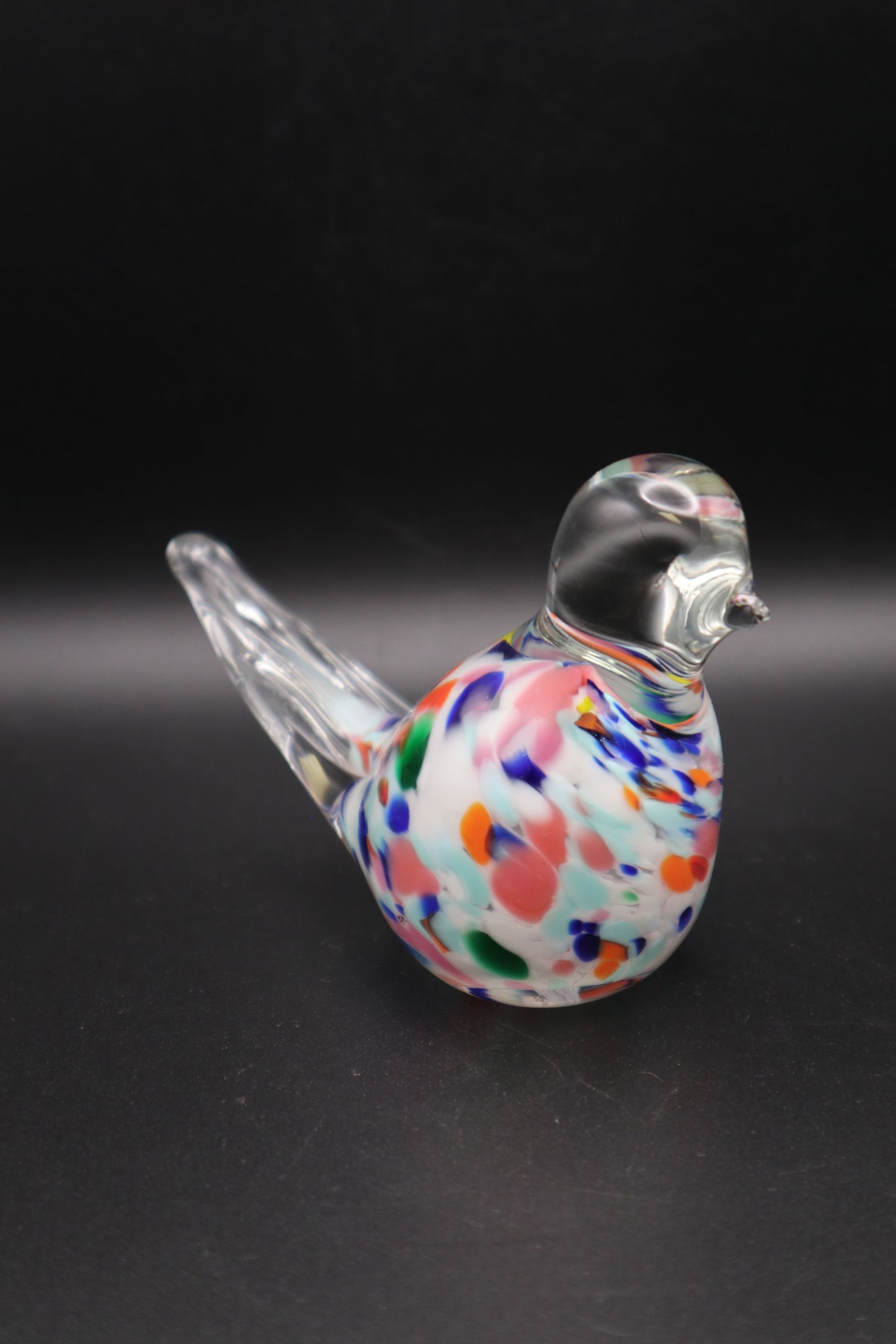 VINTAGE GIBSON ART GLASS BIRD PAPERWEIGHT
