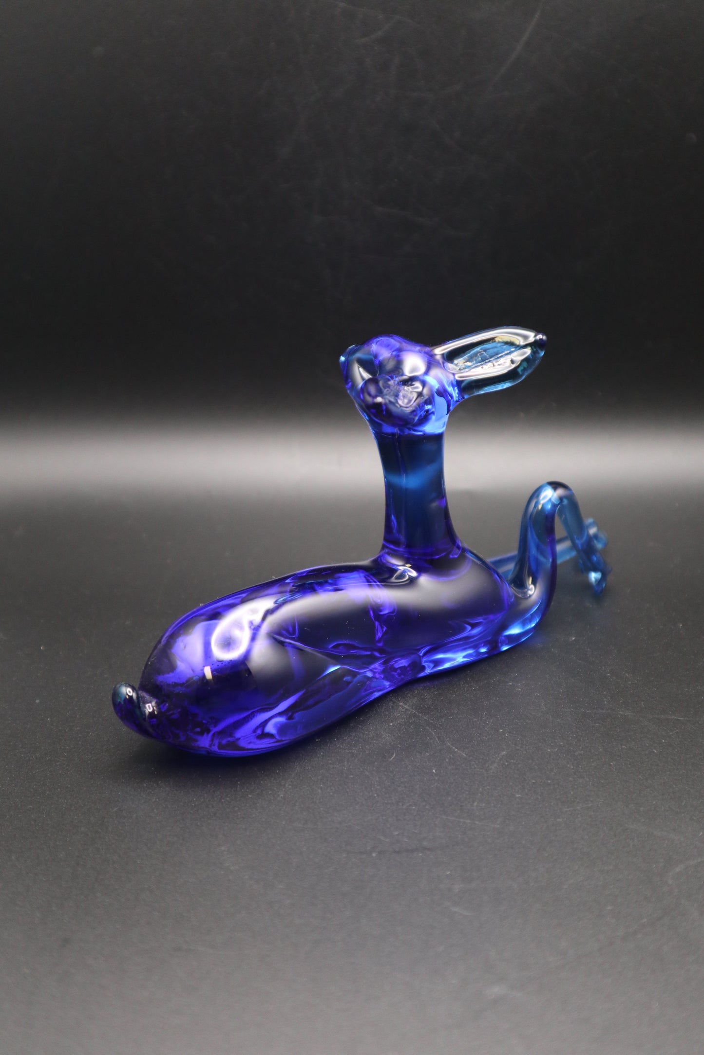 VINTAGE 1970's HAND BLOWN BLUE RESTING FAWN