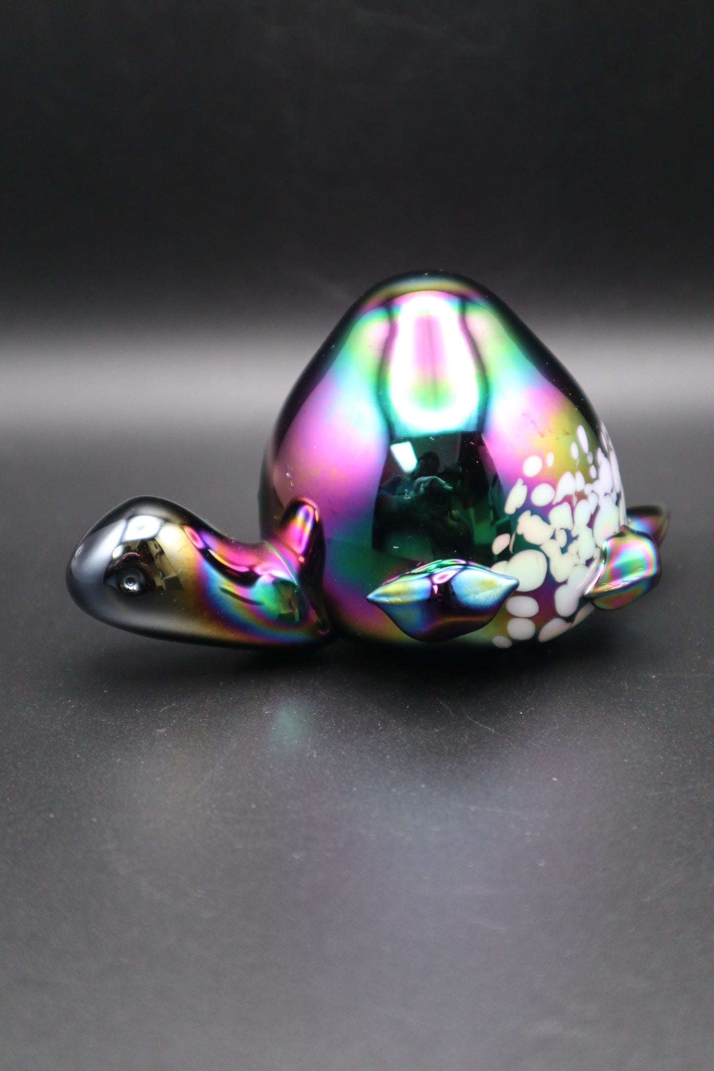 VINTAGE 1970's CARNIVAL GLASS TURTLE PAPERWEIGHT COBALT BLUE