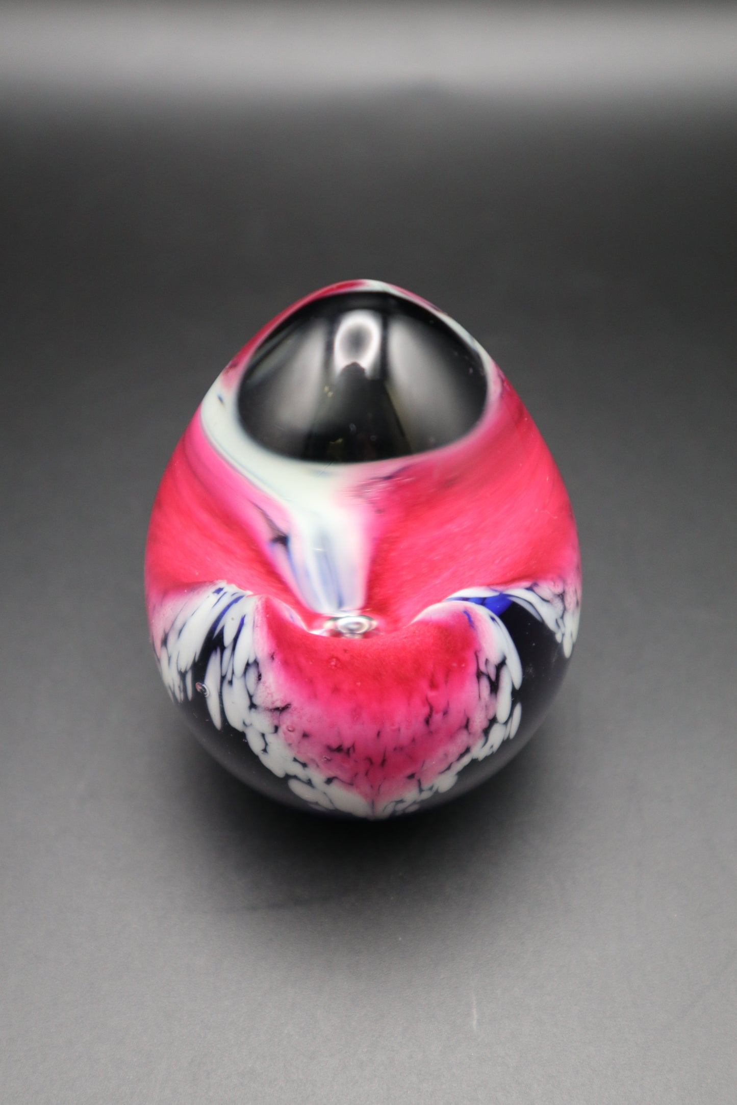MSH ART GLASS HAND BLOWN PAPERWEIGHT