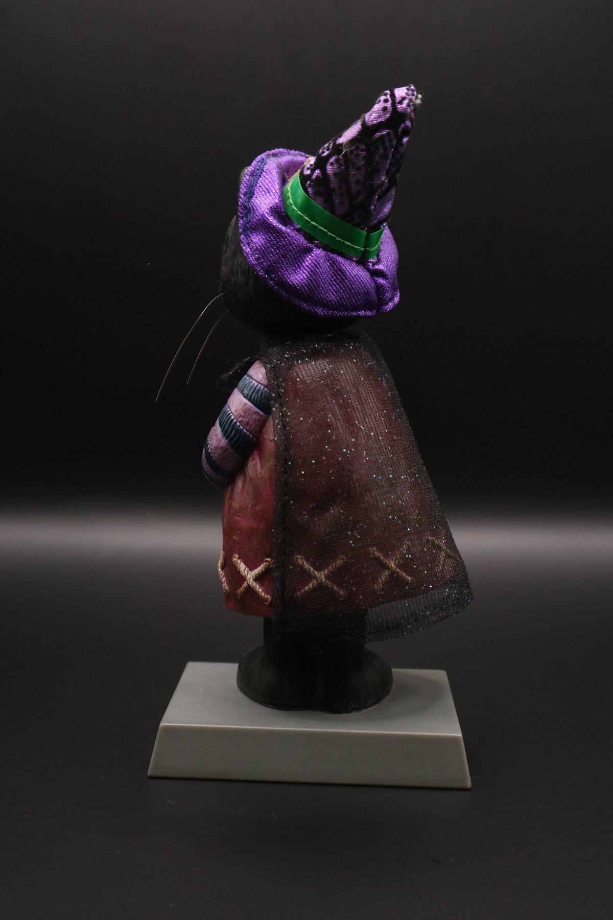 RUSS BERRIE BLACK CAT WITCH