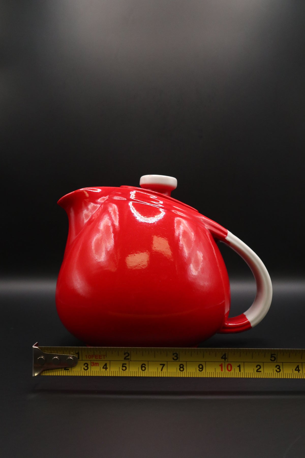 VINTAGE HALL CHINA QUALITY KITCHENWARE "PERT" TEAPOT