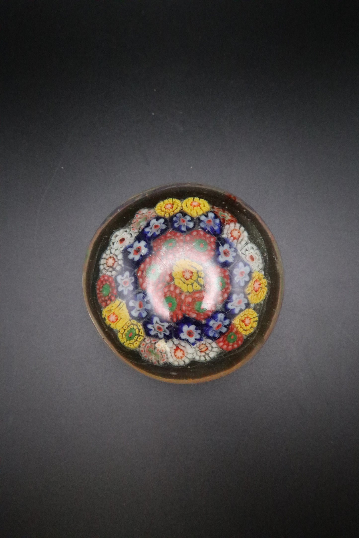 VINTAGE MILLEFIORI GLASS 1930's CHINESE PAPERWEIGHT