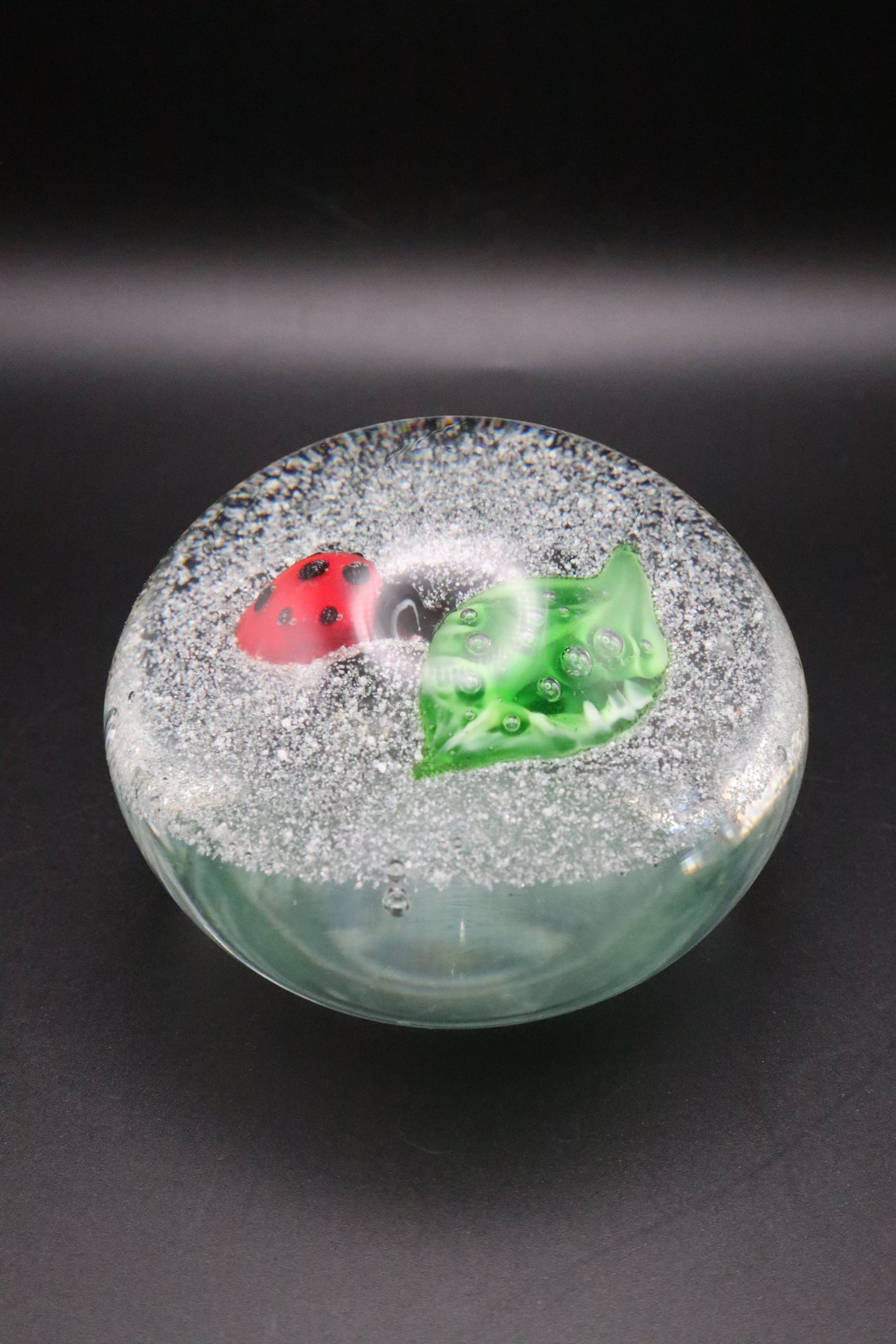 VINTAGE ART GLASS LADYBUG PAPERWEIGHT
