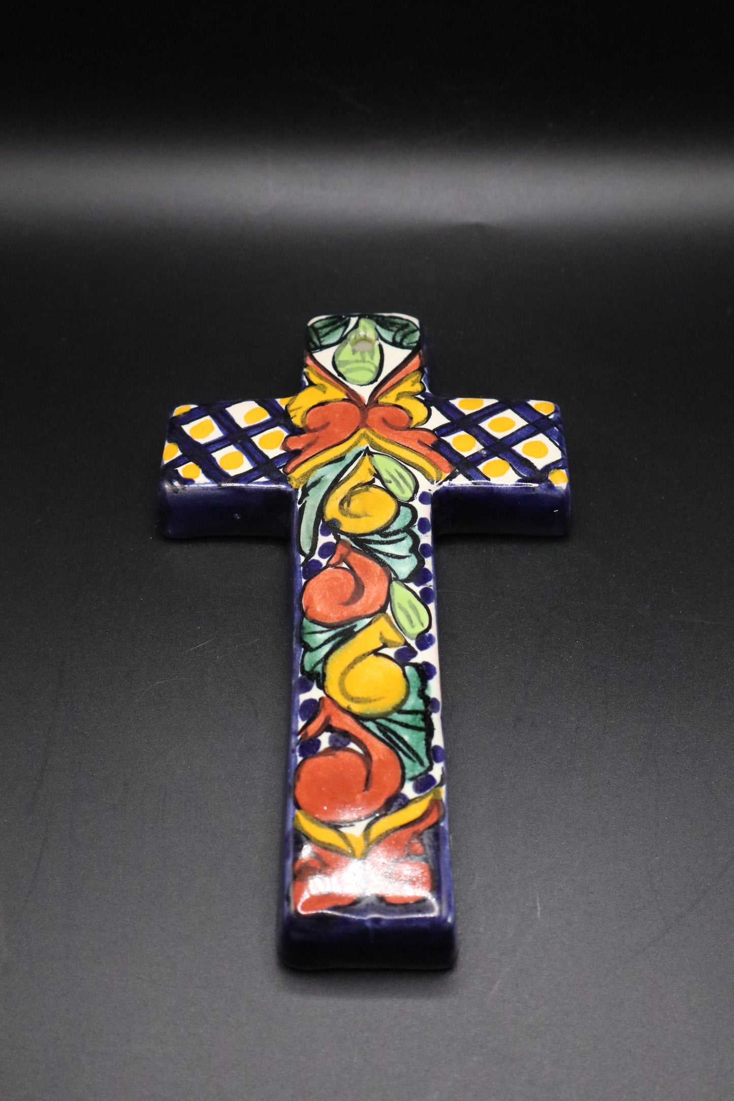 POTTERY TALAVERA WALL CROSS