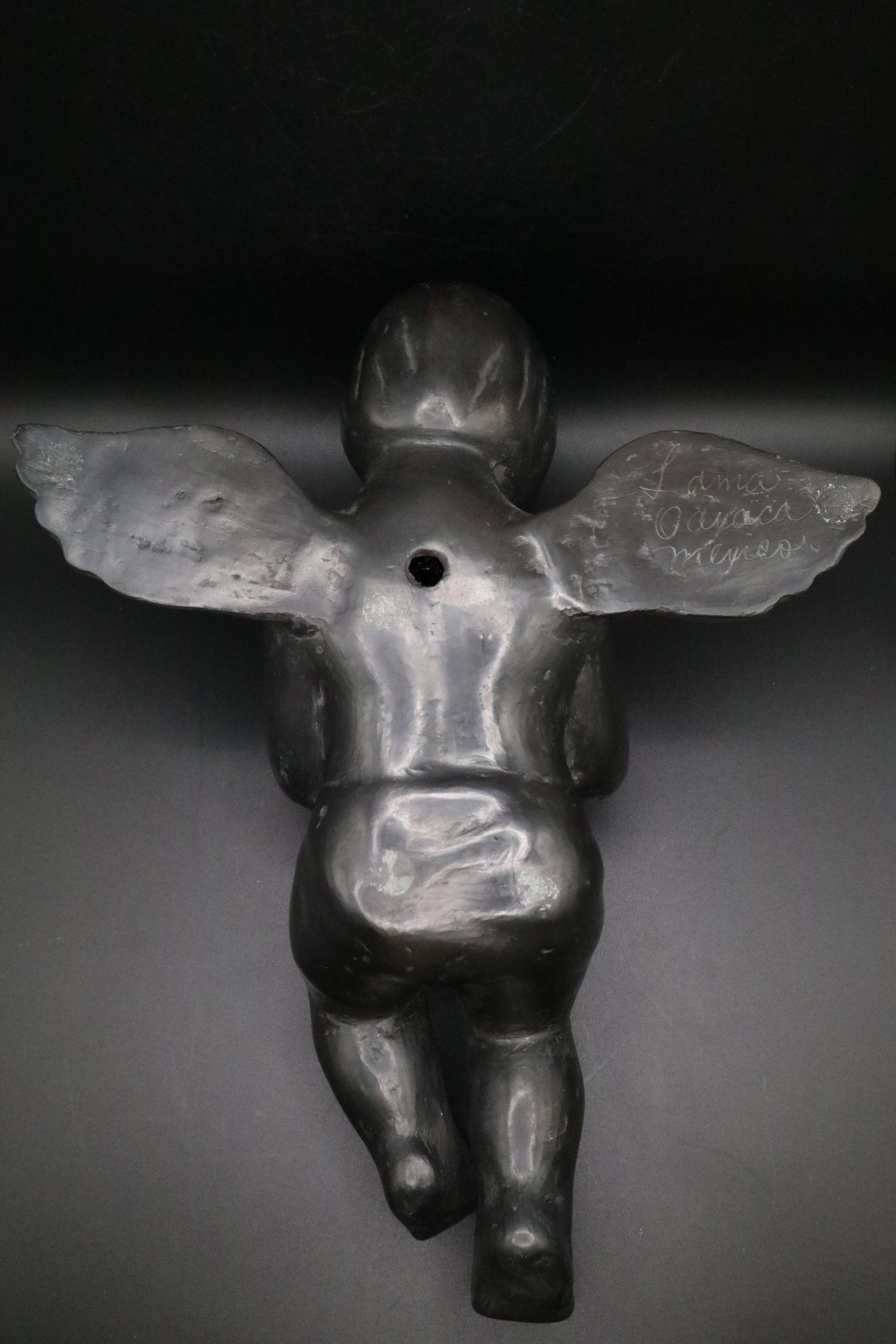 VINTAGE BARRO NEGRO POTTERY ANGEL OAXACA, MEXICO