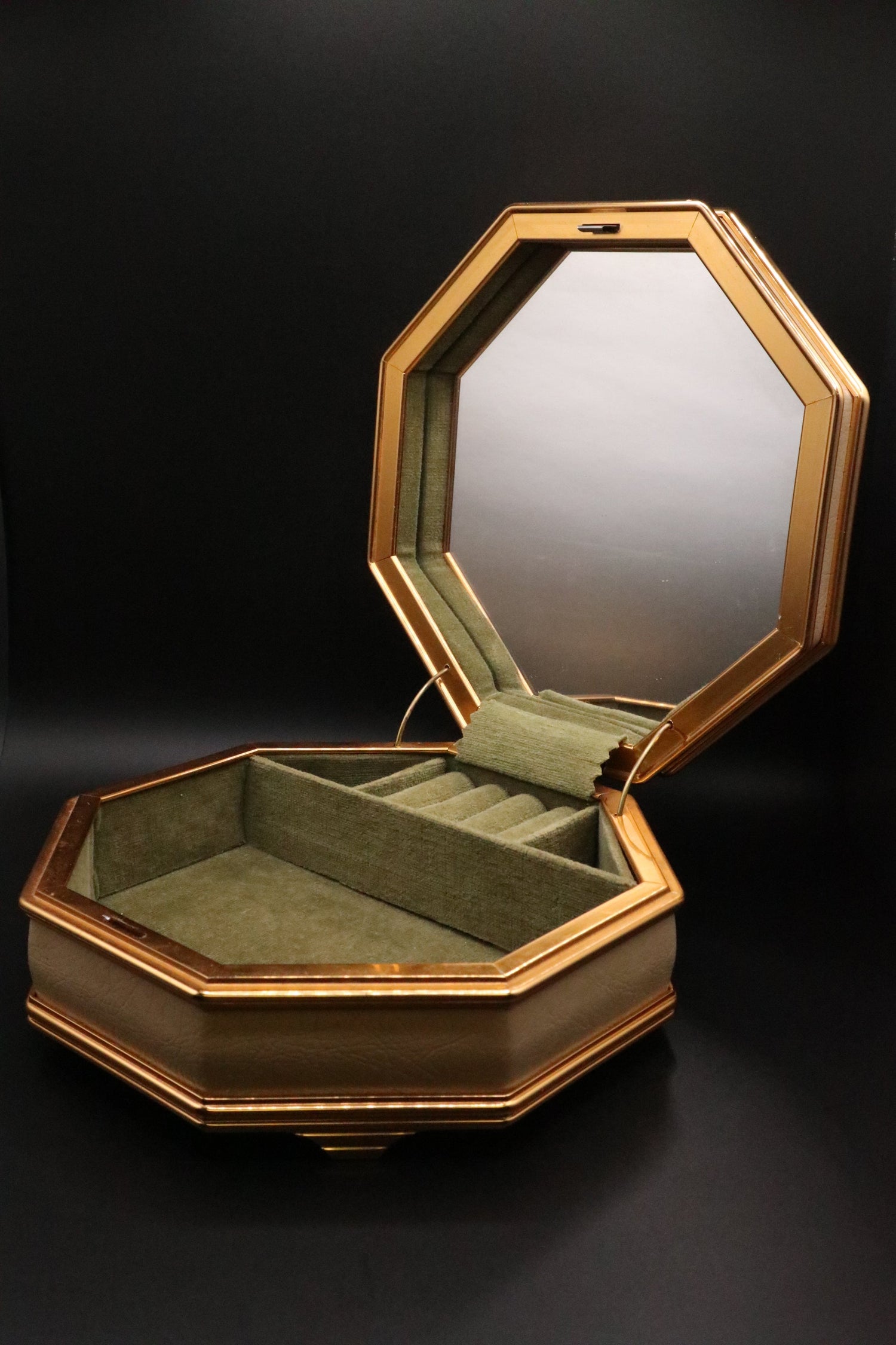 JEWELRY BOX COLLECTION