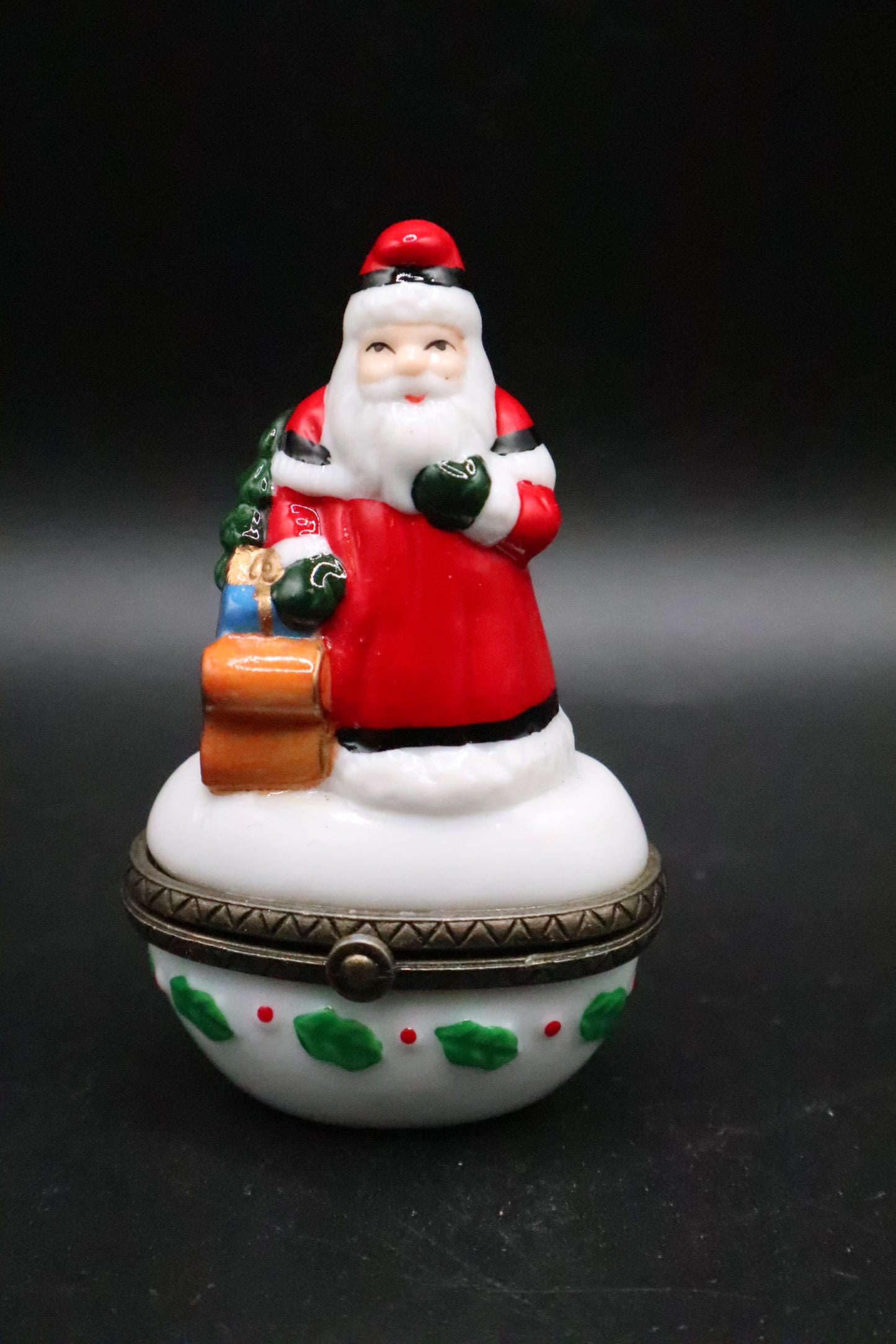 VINTAGE CERAMIC TRINKET BOX SANTA CLAUS