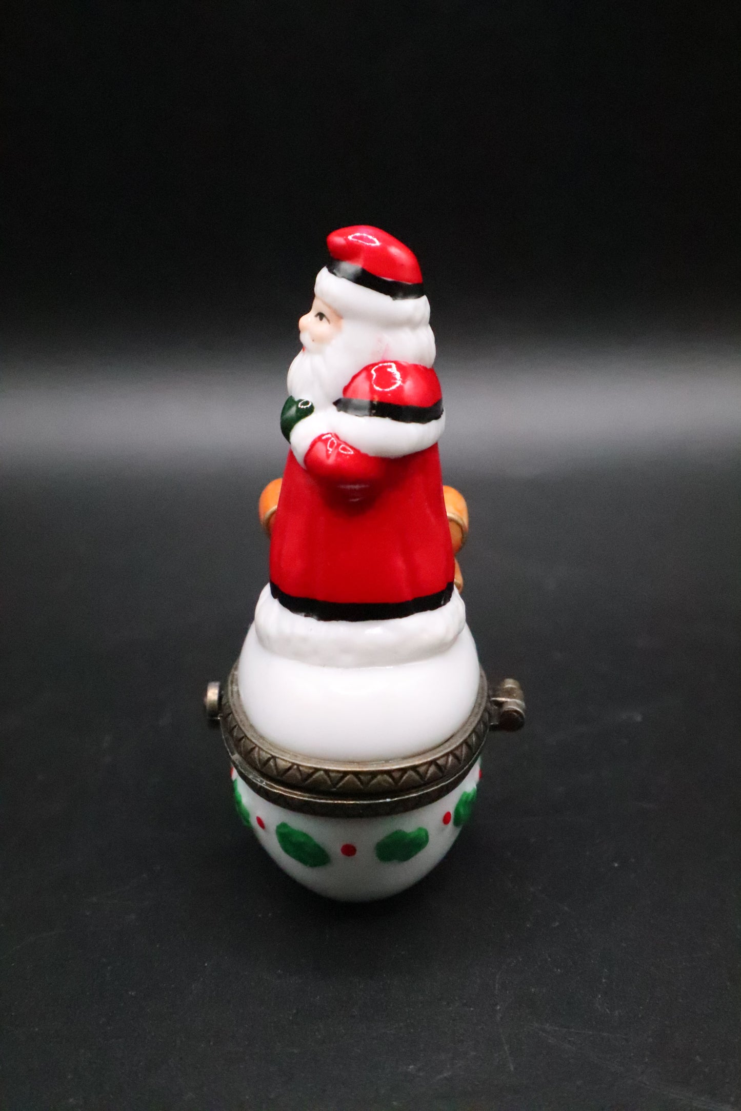 VINTAGE CERAMIC TRINKET BOX SANTA CLAUS