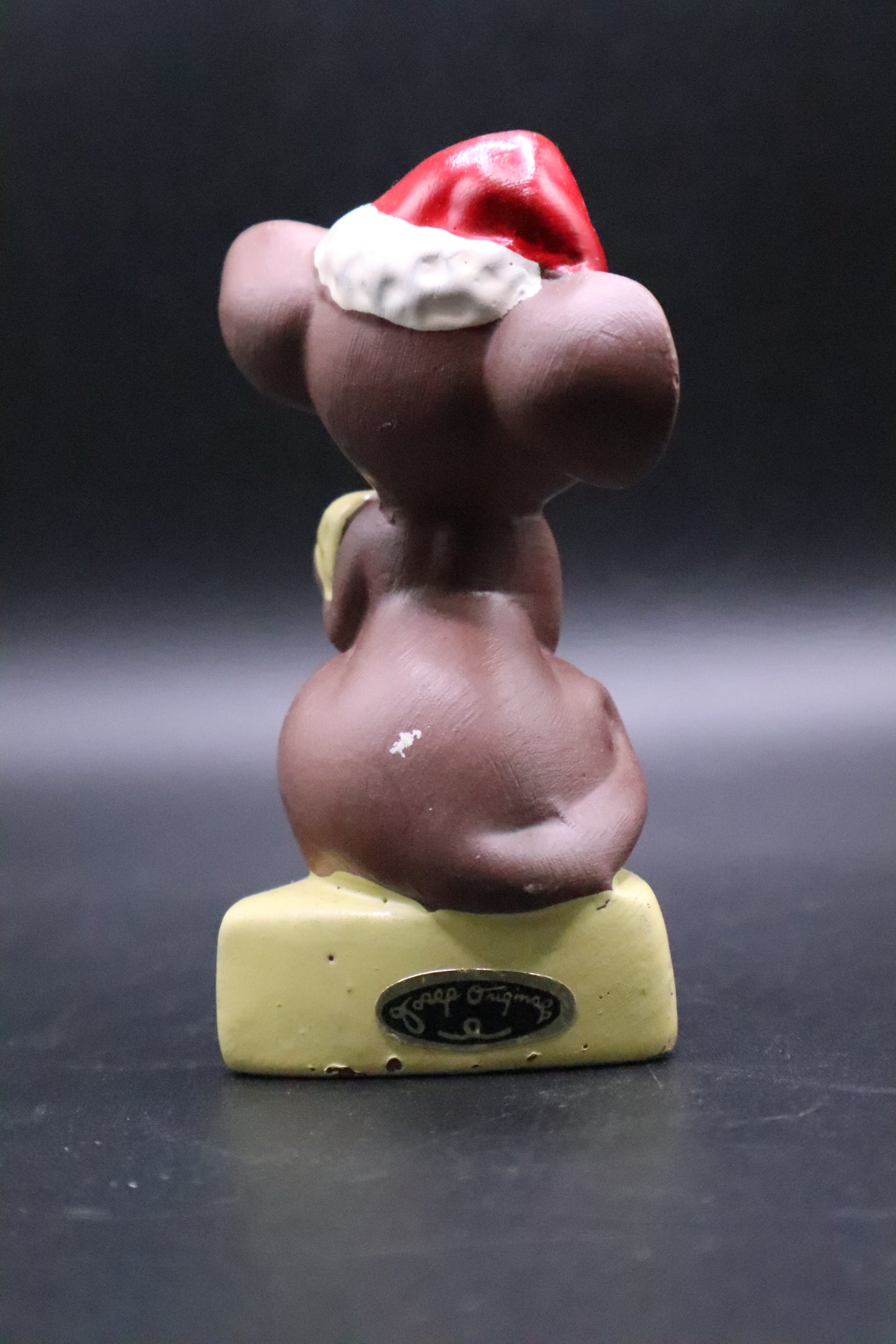 VINTAGE JOSEF ORIGINAL MOUSE WITH CHEESE