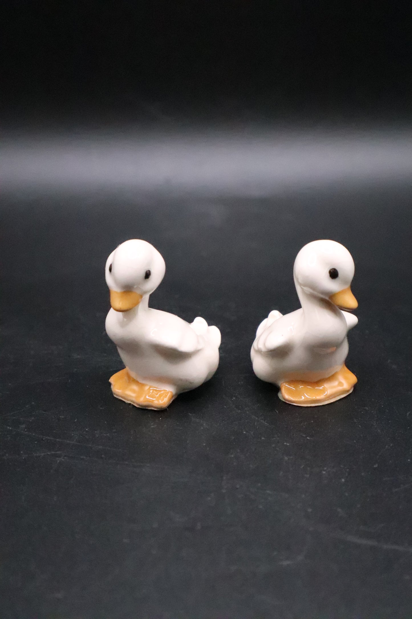 VINTAGE MINIATURE HAGEN RENAKER PAPA & MAMA PAIR "SEATED LOVE DUCKS"