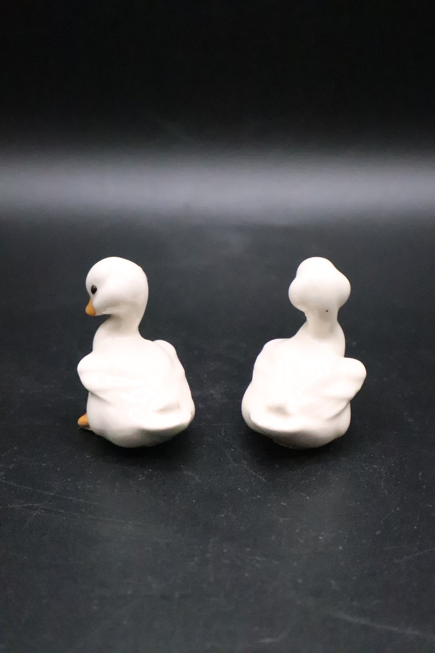 VINTAGE MINIATURE HAGEN RENAKER PAPA & MAMA PAIR "SEATED LOVE DUCKS"