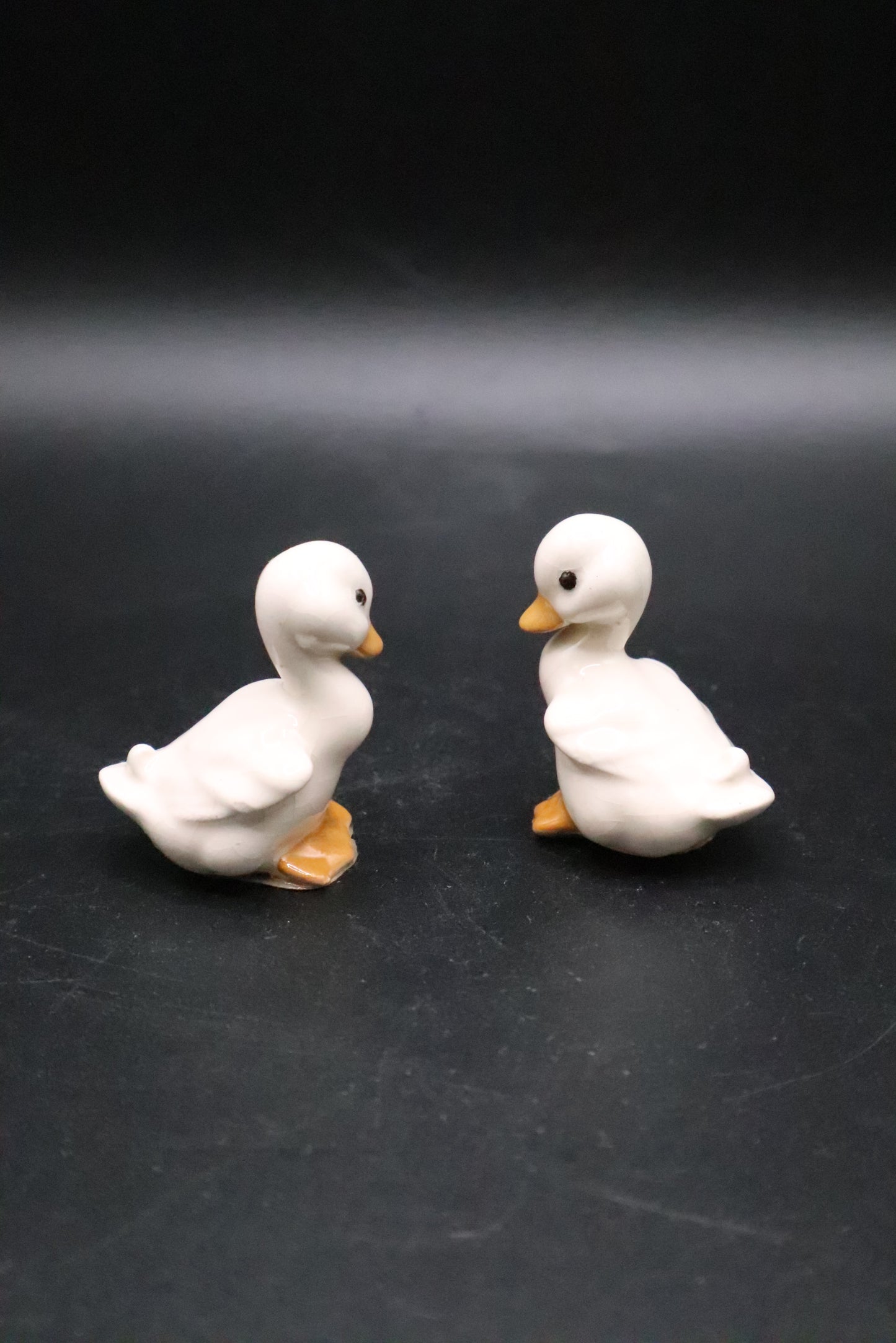 VINTAGE MINIATURE HAGEN RENAKER PAPA & MAMA PAIR "SEATED LOVE DUCKS"