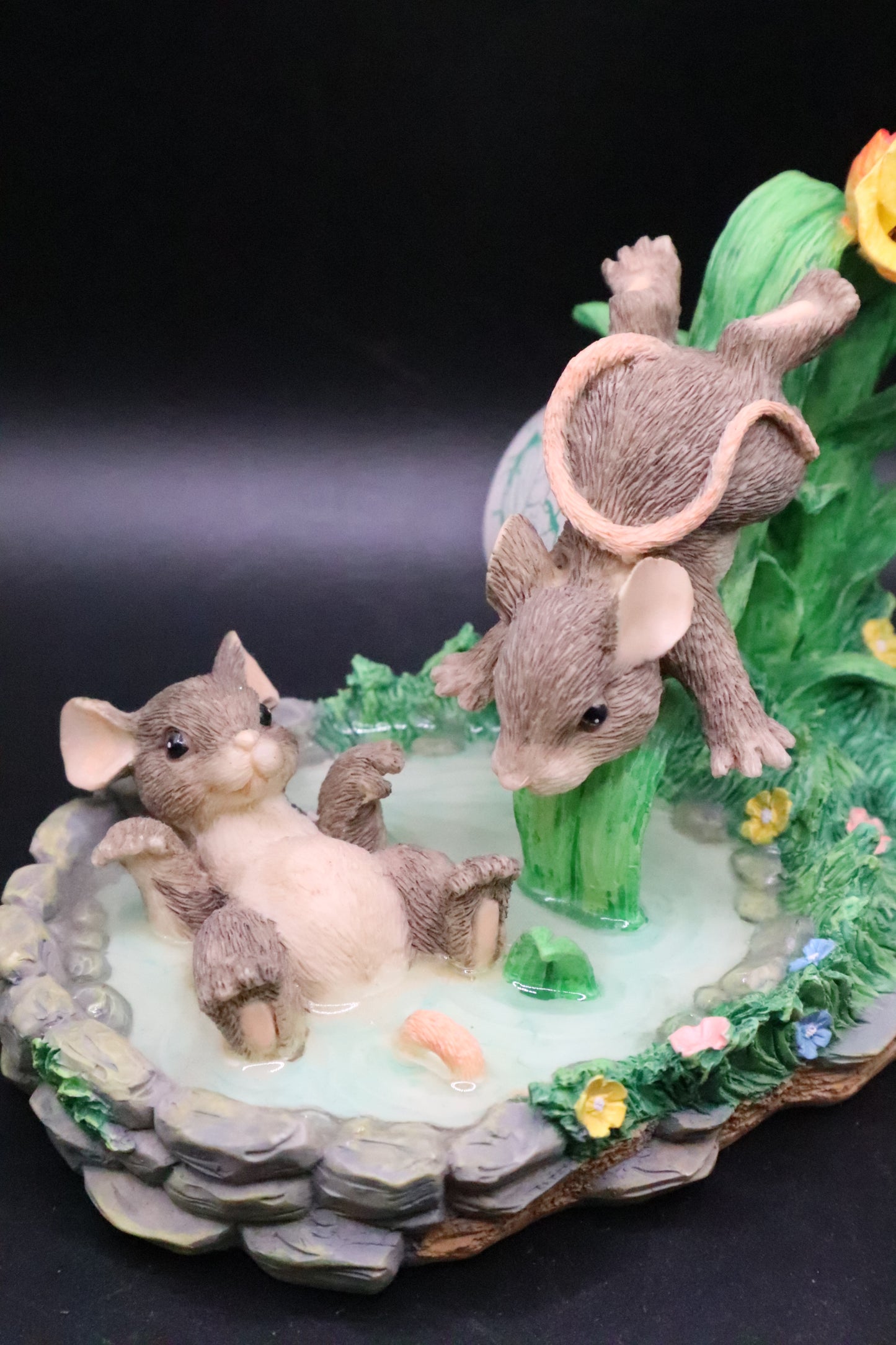 CHARMING TALES "THE WATER SLIDE"