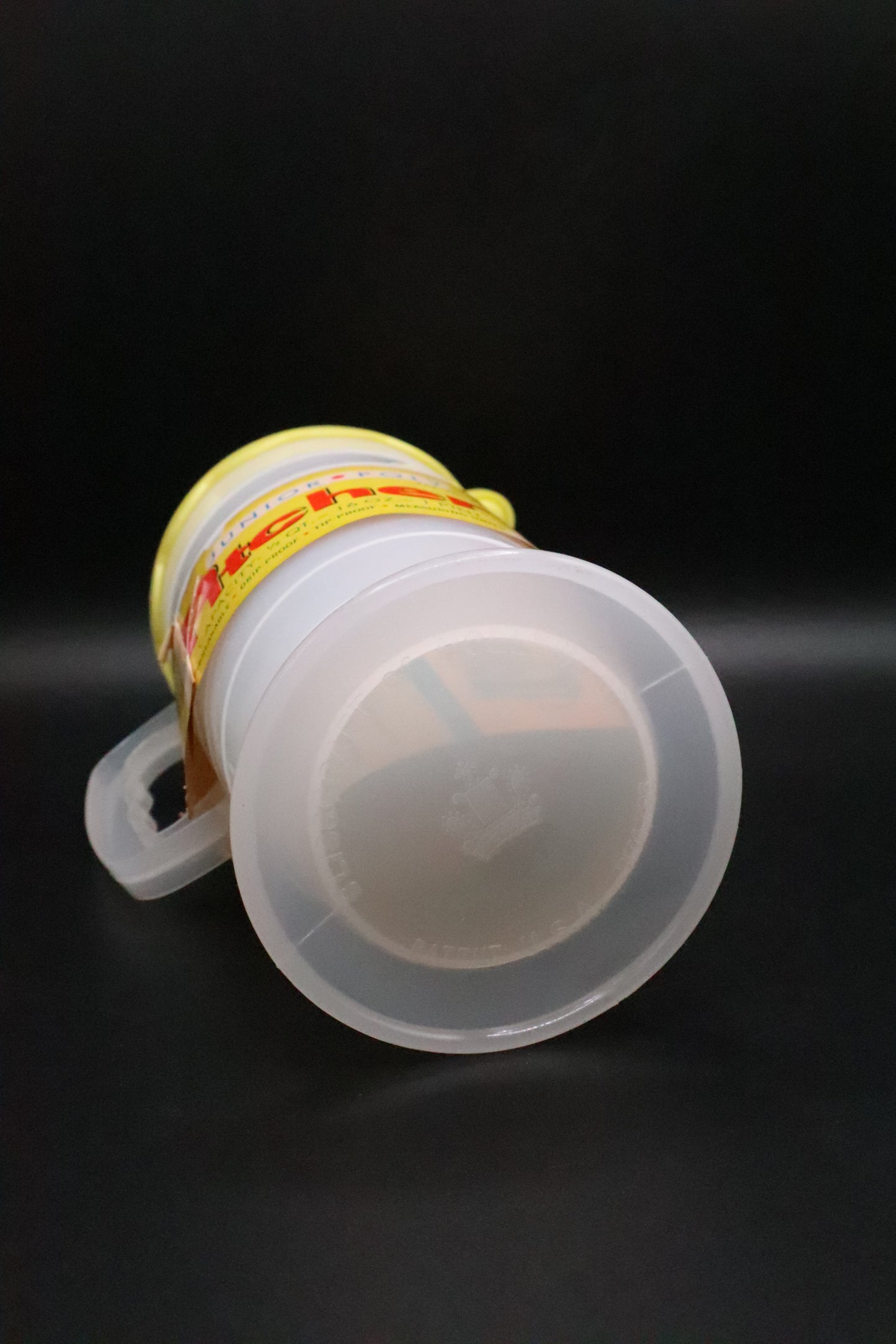 VINTAGE BLISSCRAFT OF HOLLYWOOD PITCHER WITH YELLOWTOP