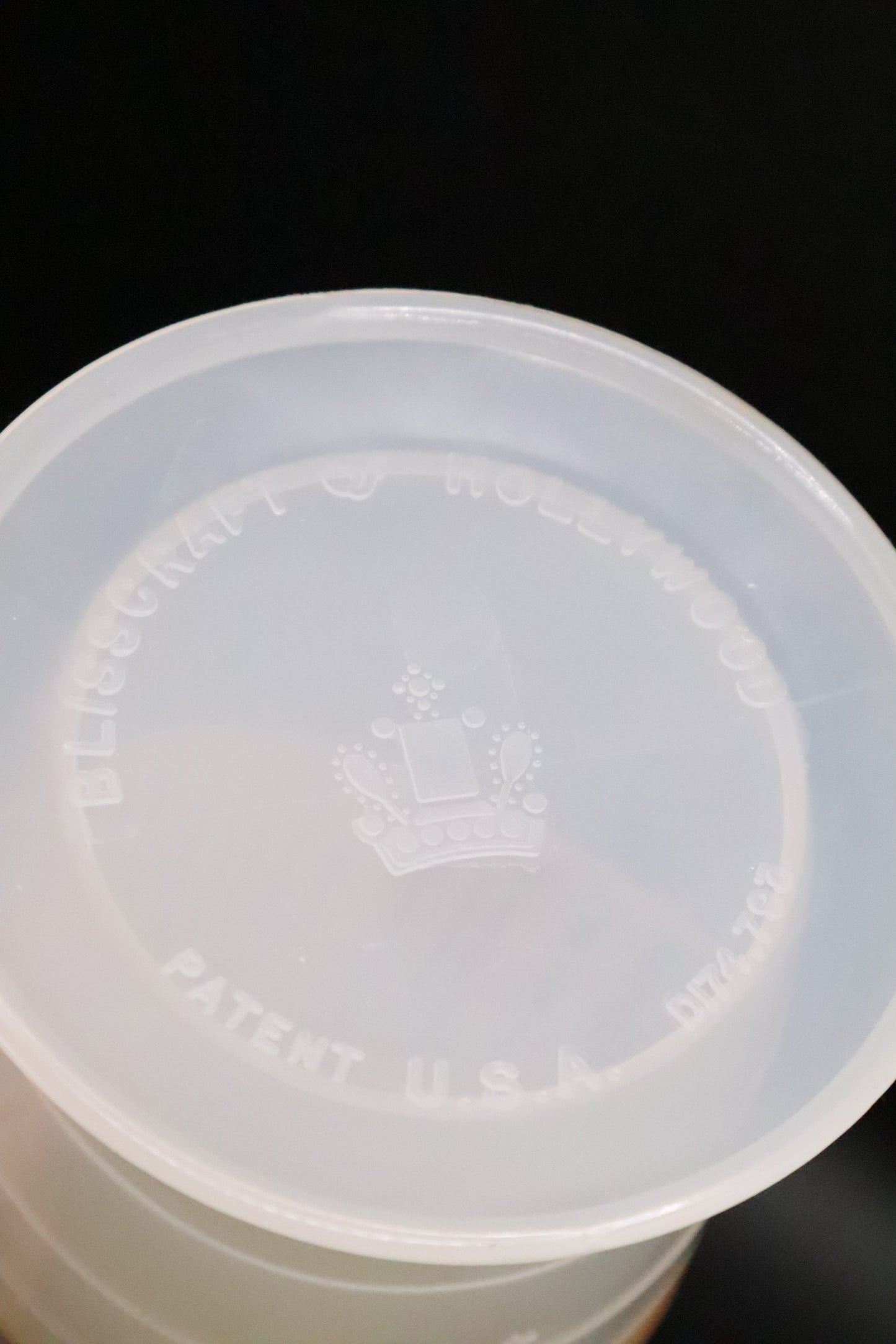 VINTAGE BLISSCRAFT OF HOLLYWOOD PITCHER WITH YELLOWTOP