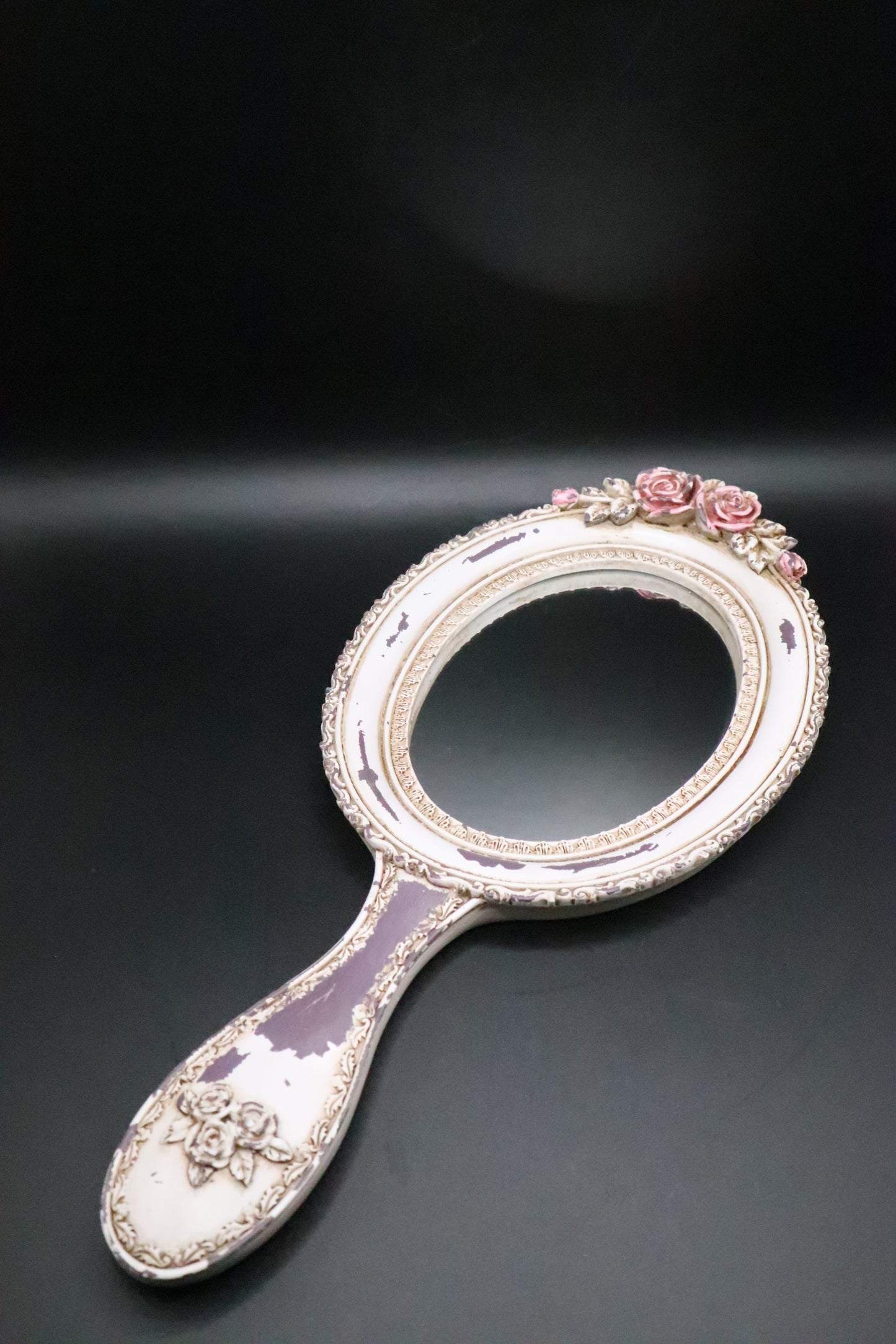 VINTAGE VANITY ROSE DESIGN HAND HELD MIRROR