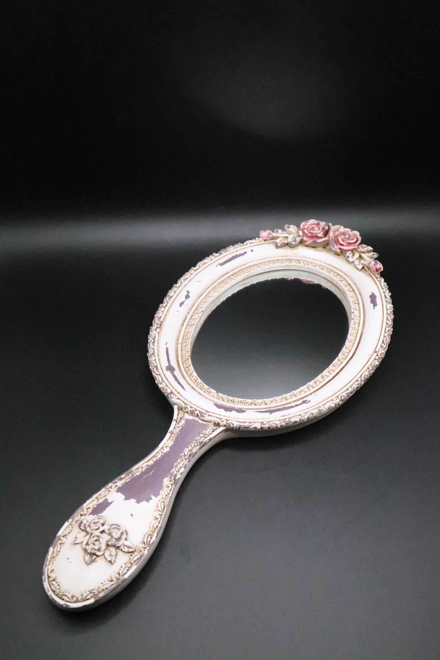 VINTAGE VANITY ROSE DESIGN HAND HELD MIRROR