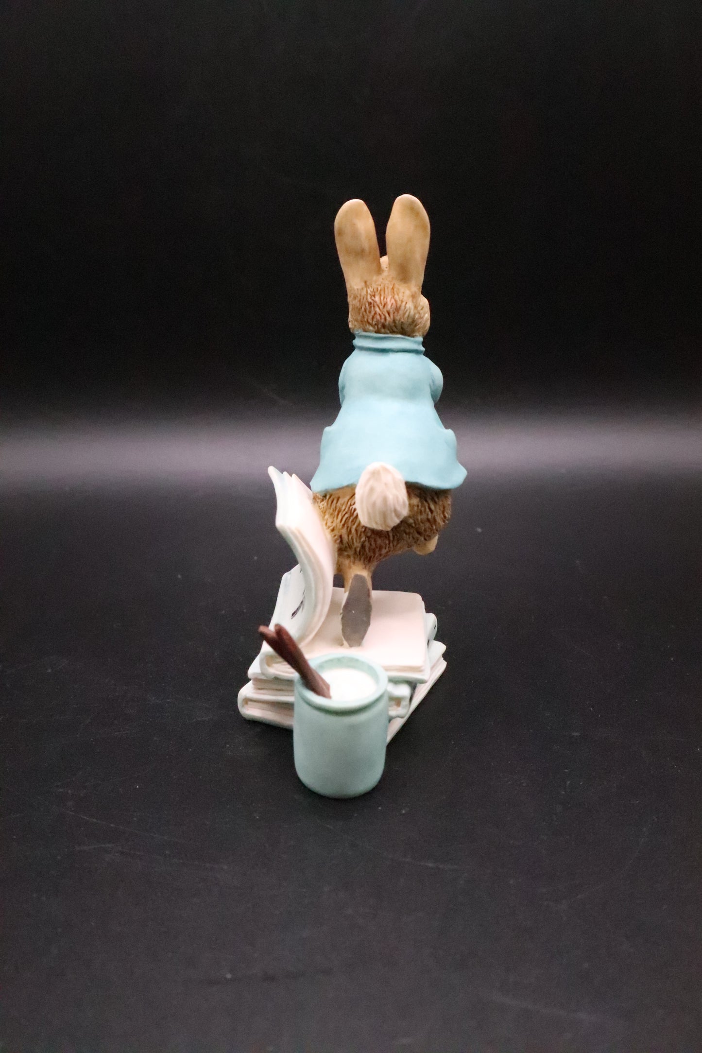 VINTAGE BORDER FINE ARTS WORLD OF BEATRIX POTTER "PETER RABBIT"