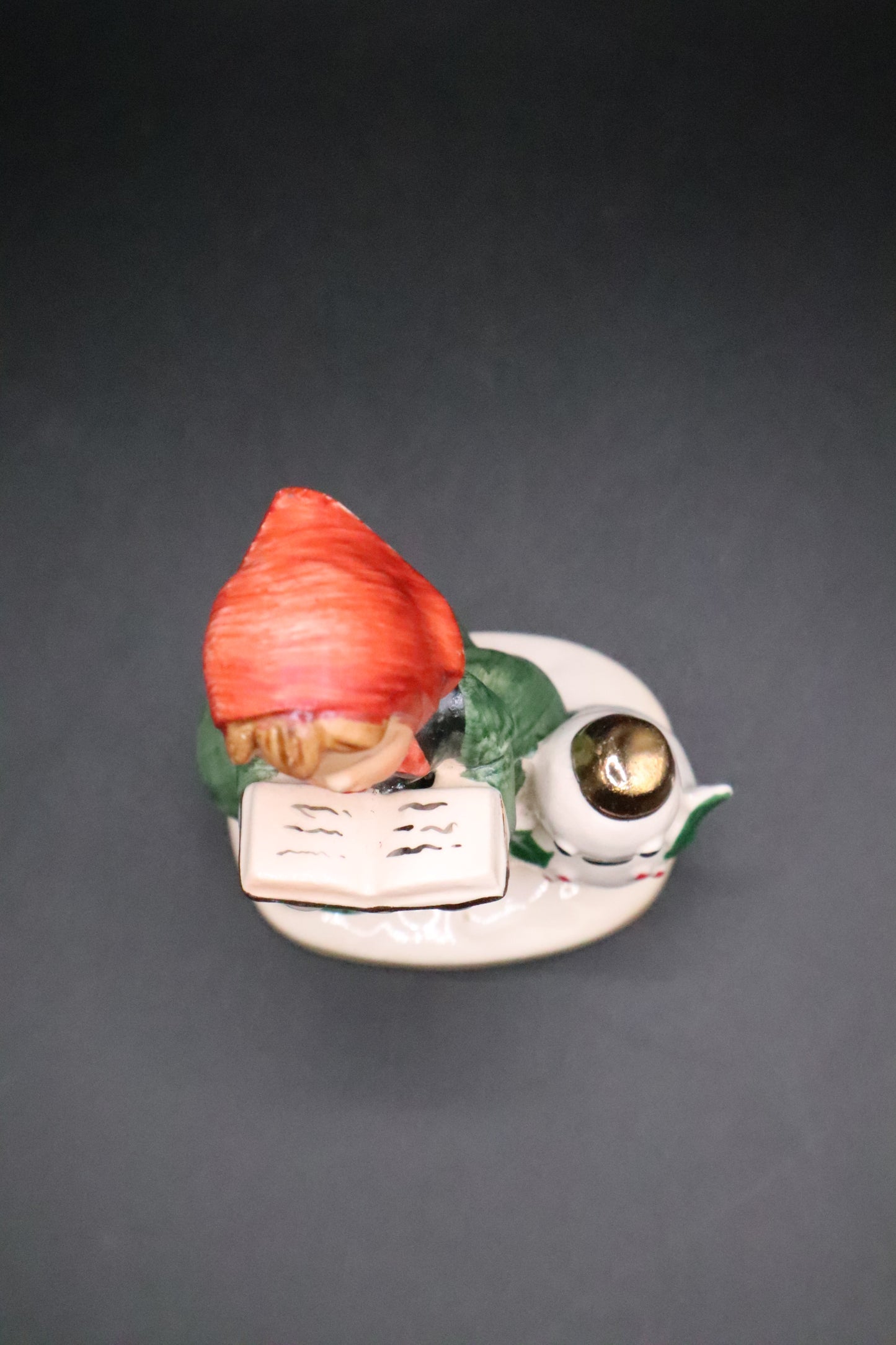 VINTAGE NAPCOWARE CHRISTMAS CAROLING GIRL W/SNOWMAN FIGURINE