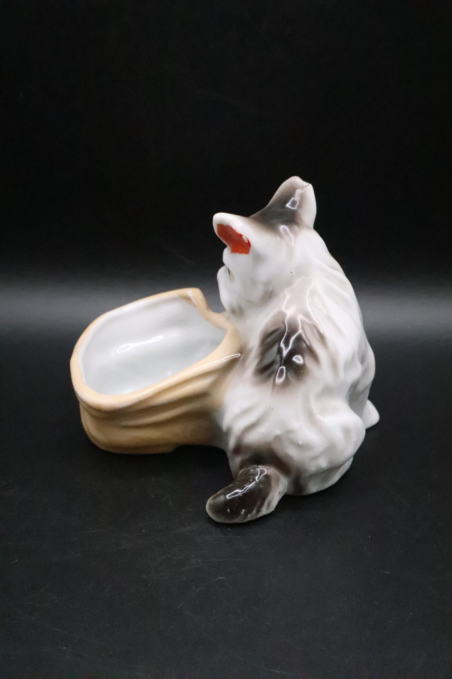 VINTAGE SCHNAUZER CERAMIC PLANTER MADE IN JAPAN (AS IS )