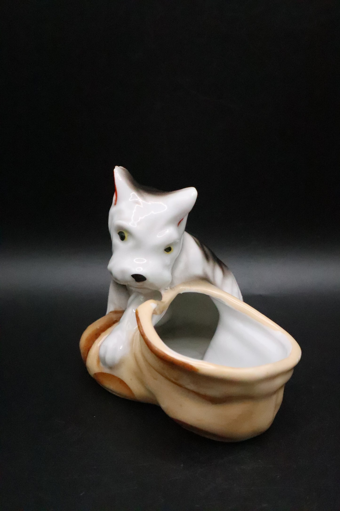 VINTAGE SCHNAUZER CERAMIC PLANTER MADE IN JAPAN (AS IS )