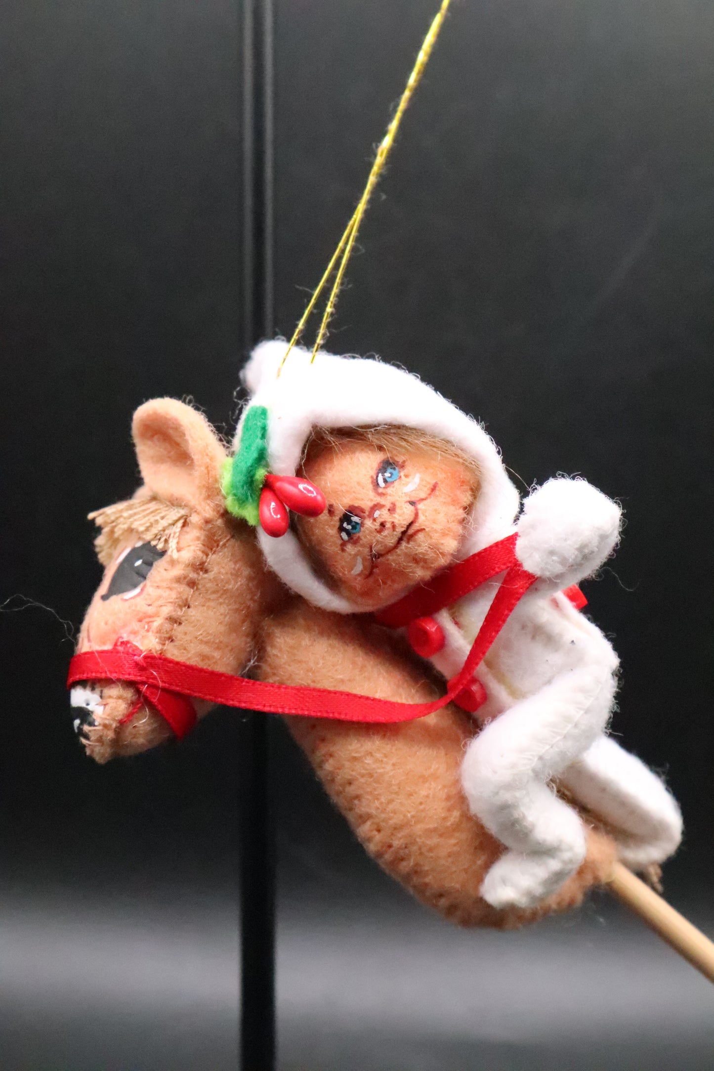 ANNALEE 3" PJ KID ON STICK HORSE 2010