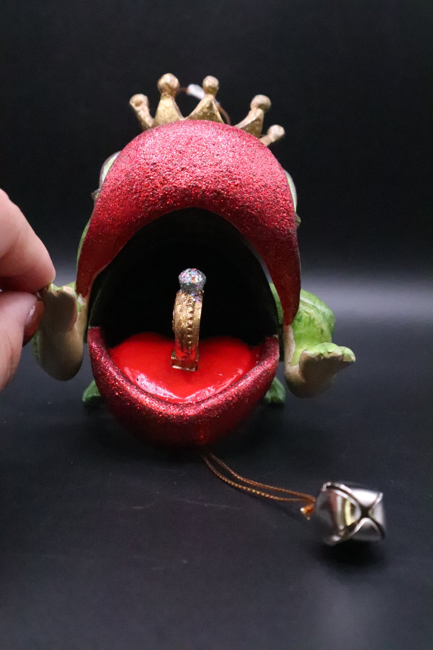 DISNEY THE PRINCESS AND THE FROG KATHERINE'S COLLECTION ORNAMENT