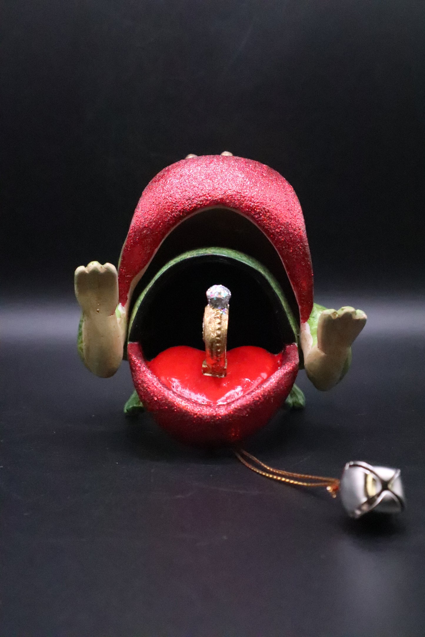 DISNEY THE PRINCESS AND THE FROG KATHERINE'S COLLECTION ORNAMENT