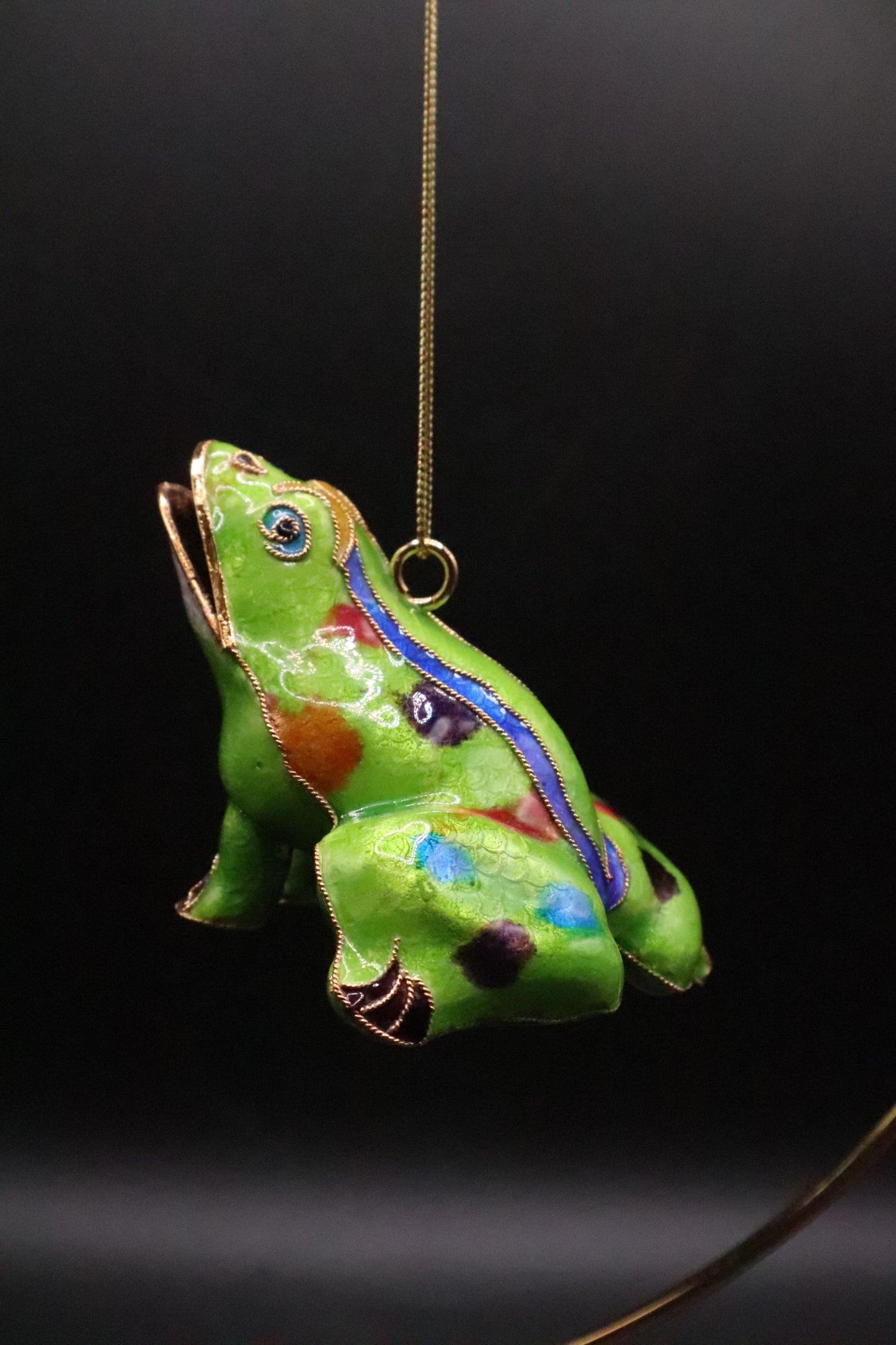 CLOISONNE ENAMEL FROG ORNAMENT
