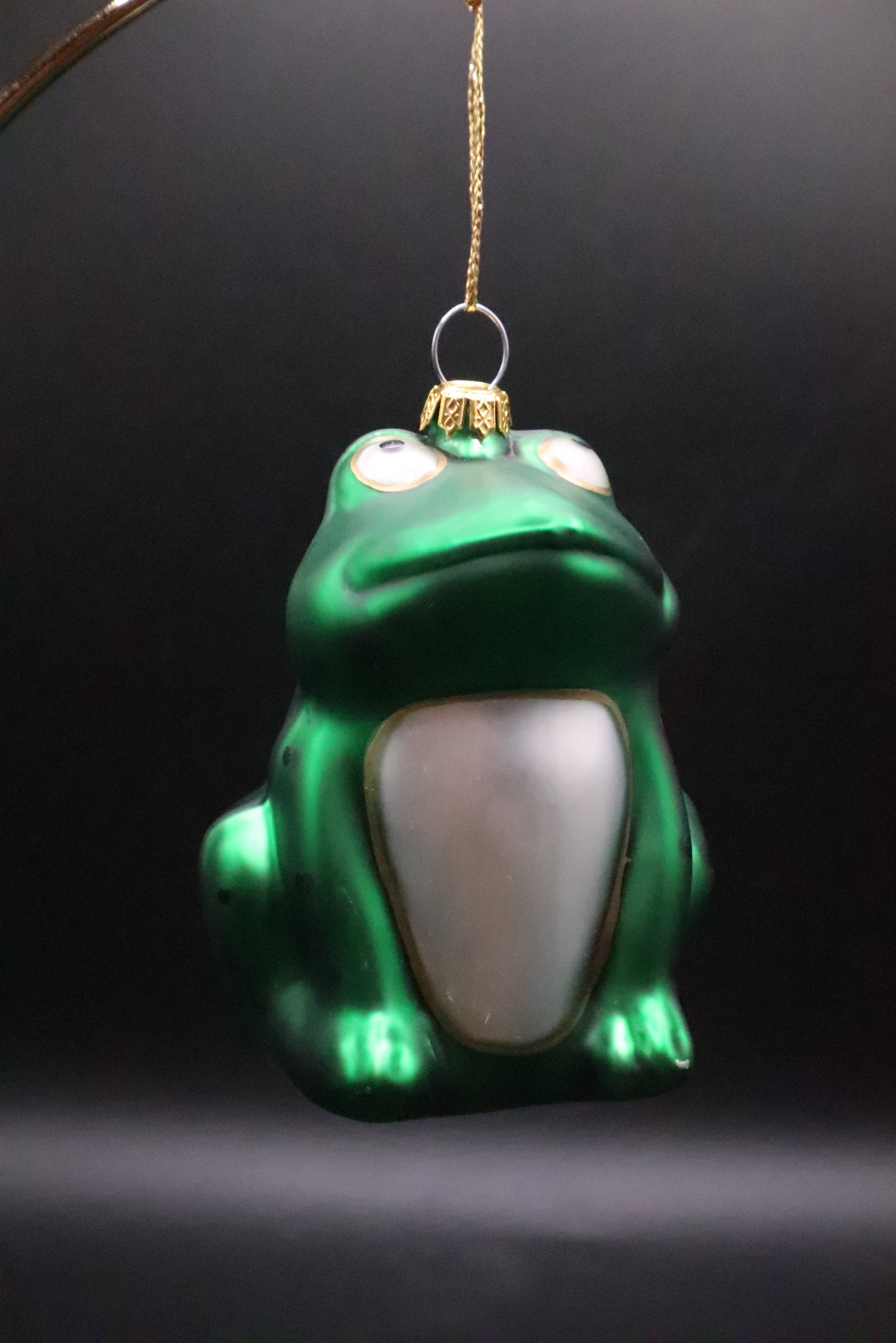 VINTAGE SITTING FROG GLASS ORNAMENT