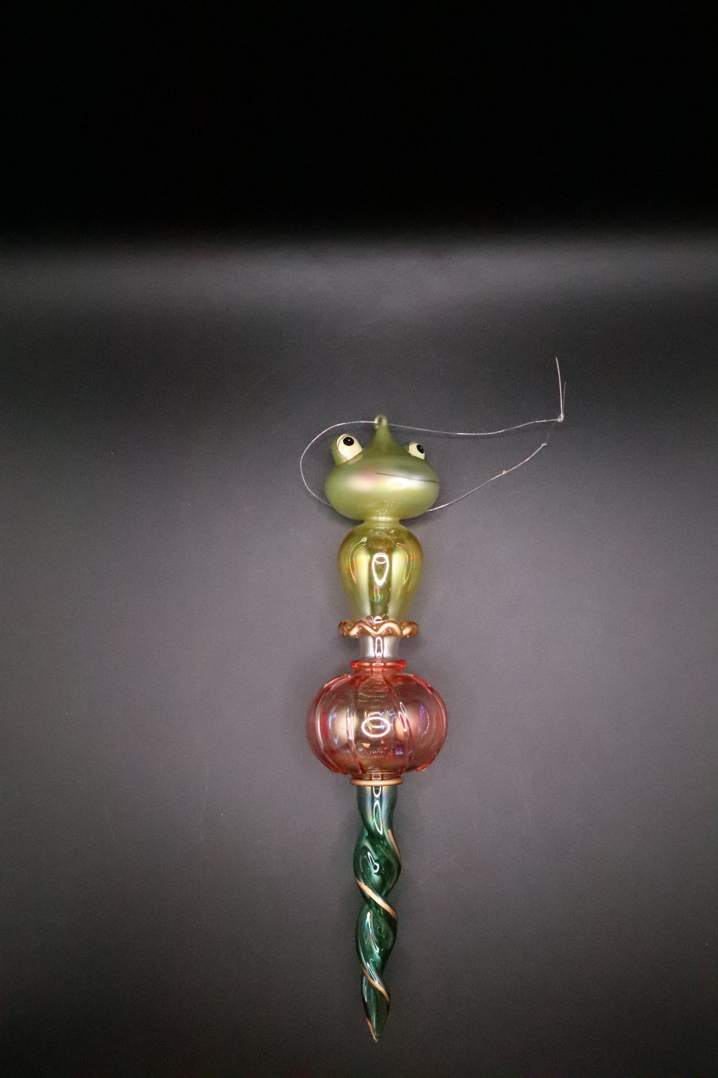 HAND BLOWN VICTORIAN STYLE TEAR DROP FROG ORNAMENT