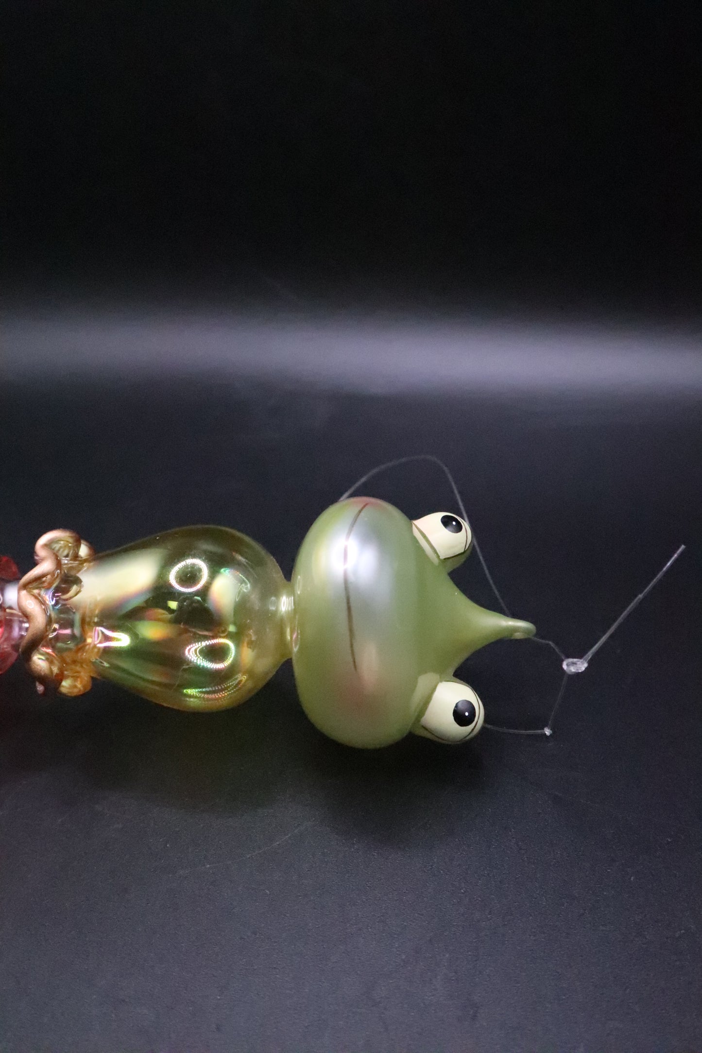 HAND BLOWN VICTORIAN STYLE TEAR DROP FROG ORNAMENT