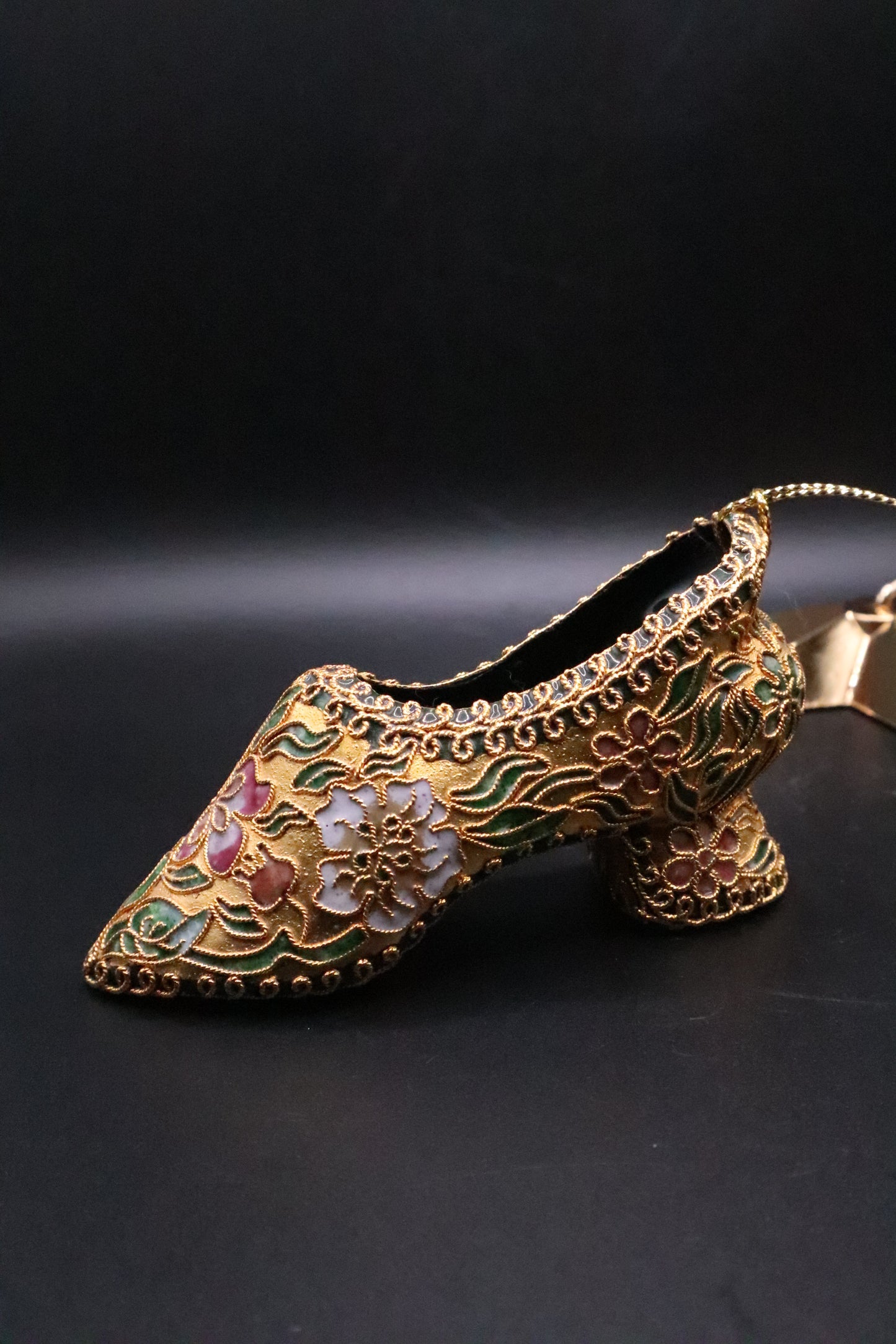 VINTAGE CLOISONNE ENAMEL SHOE HEEL ORNAMENT