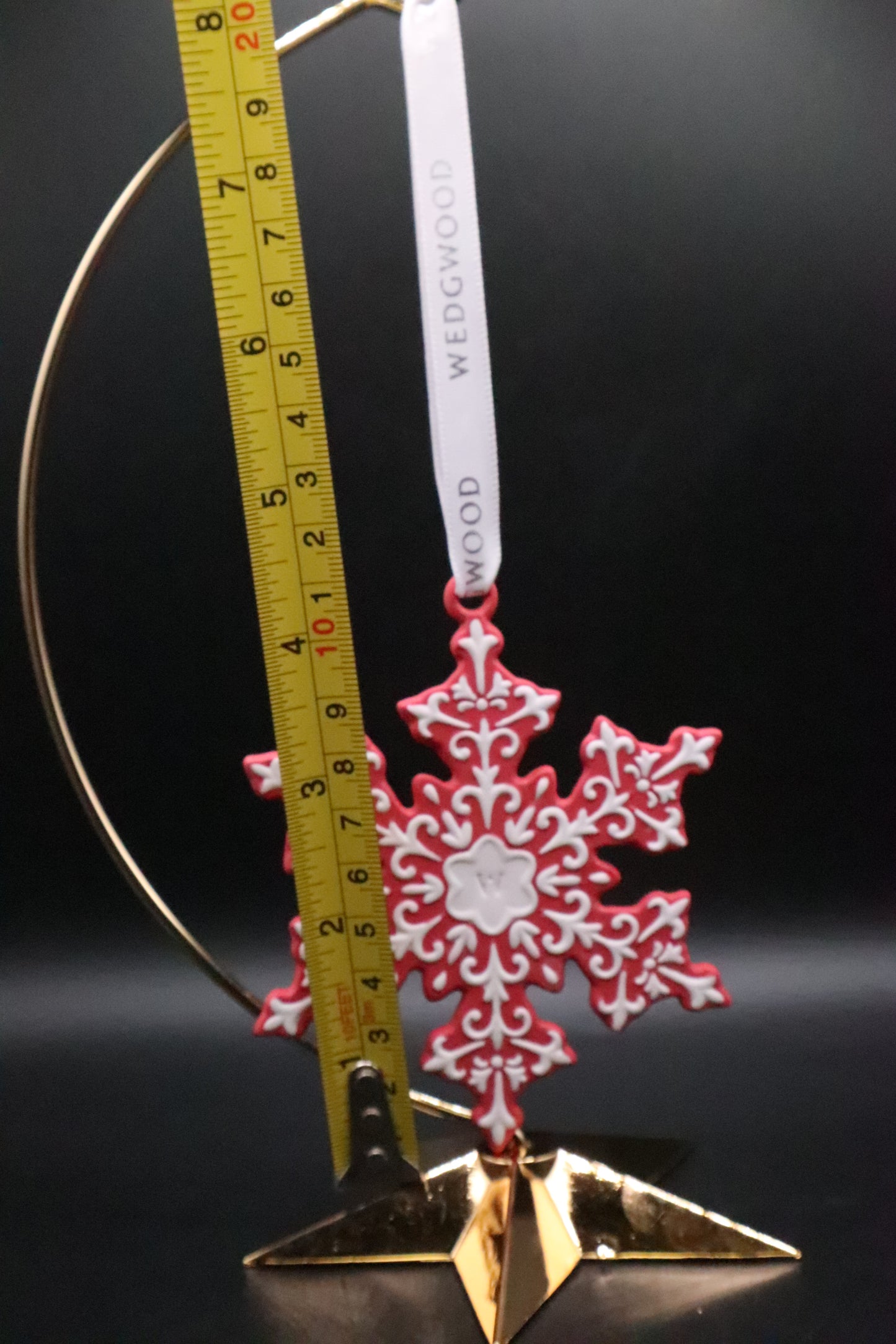 WEDGWOOD RED NEOCLASSICAL JASPERWARE SNOWFLAKE ORNAMENT