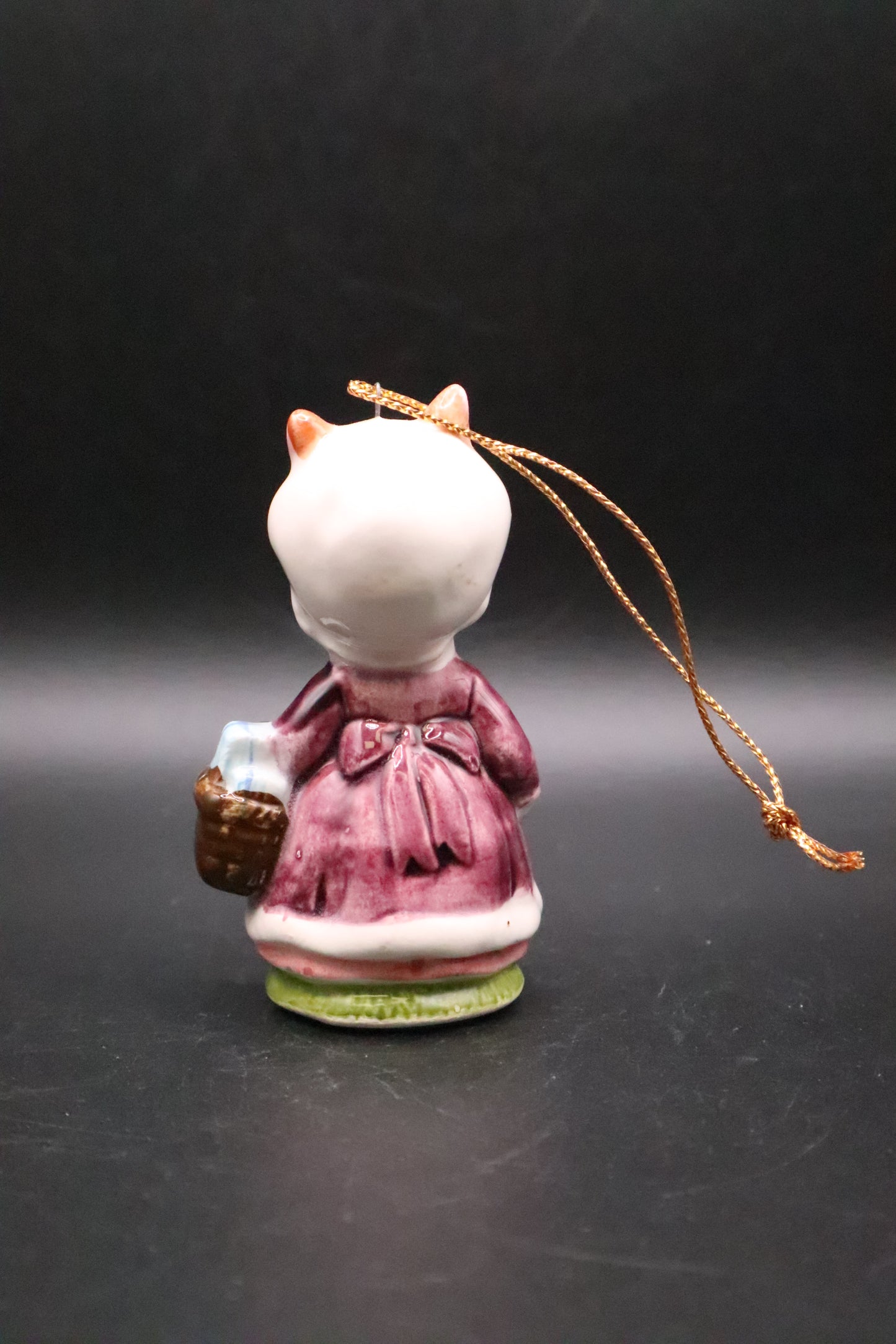 BEATRIX POTTER SCHMID COUNTRY MOUSE WITH BASKET ORNAMENT