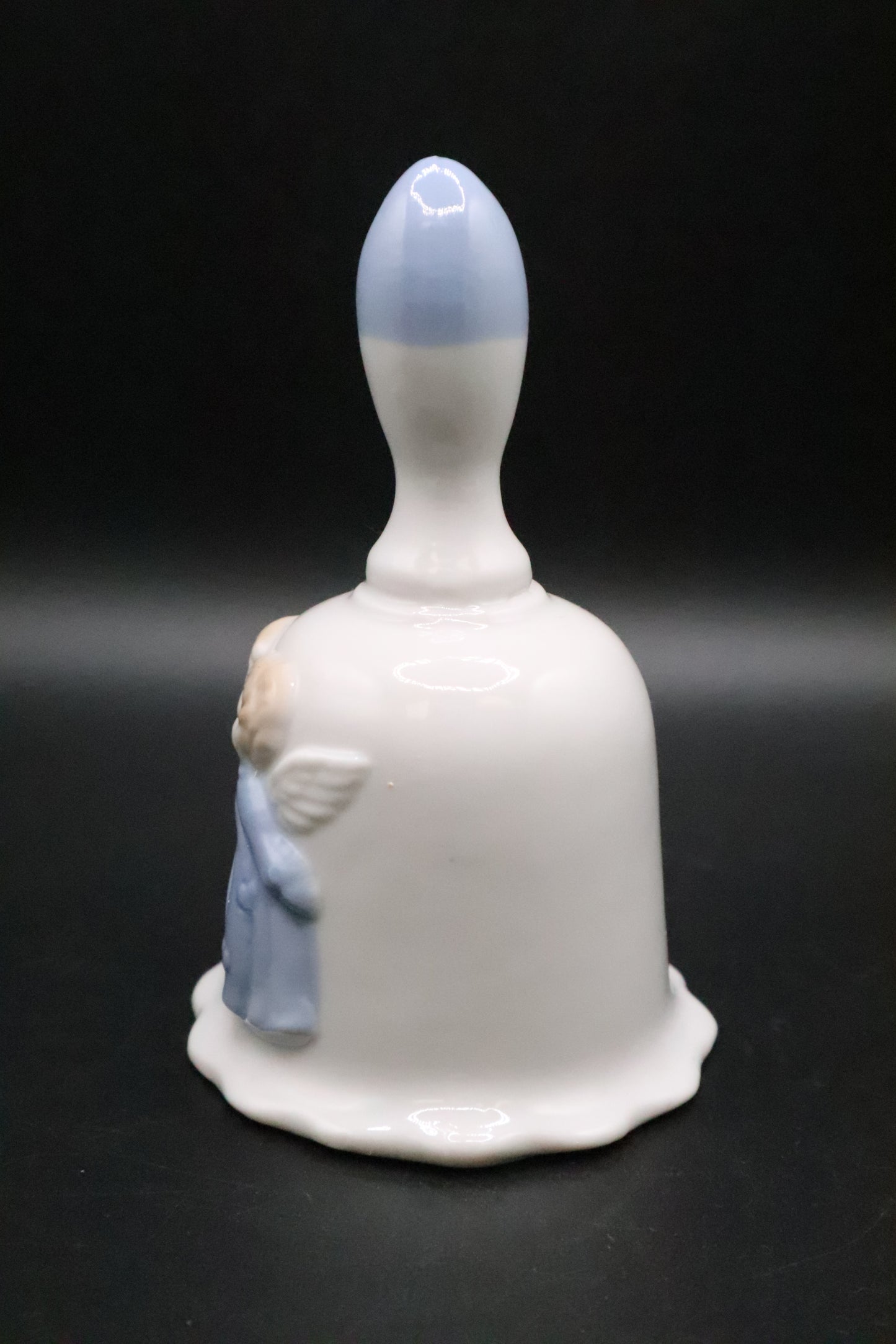 VINTAGE TREASURE MASTERS KISSING ANGELS CERAMIC BELL