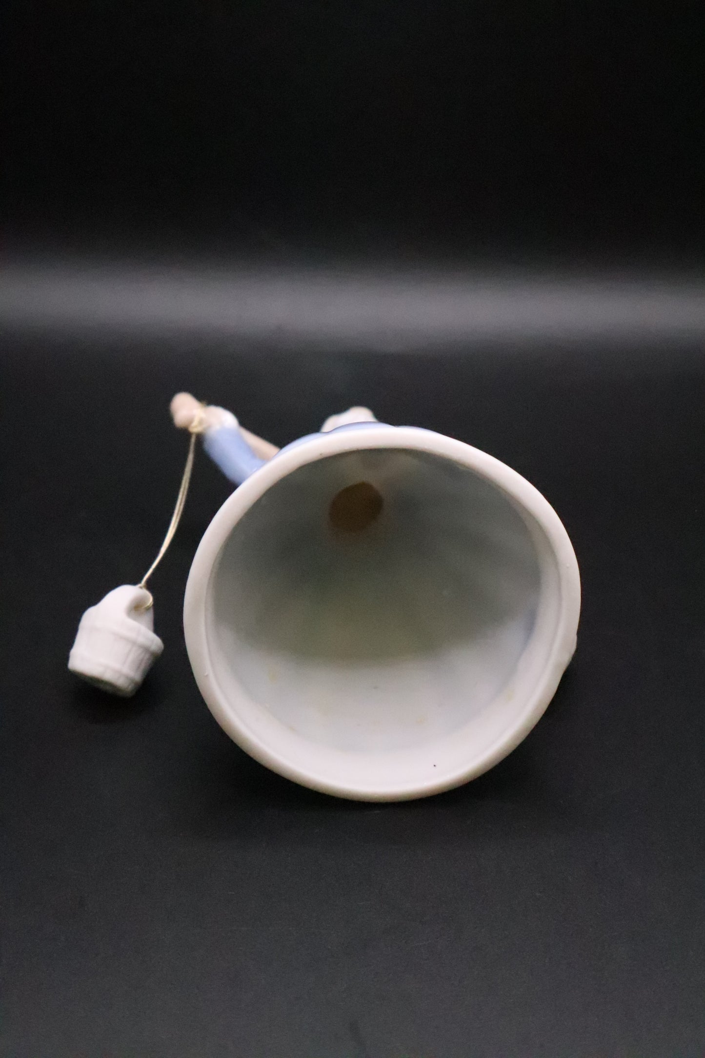 VINTAGE PORCELAIN DUTCH GIRL WATER BUCKETS BELL