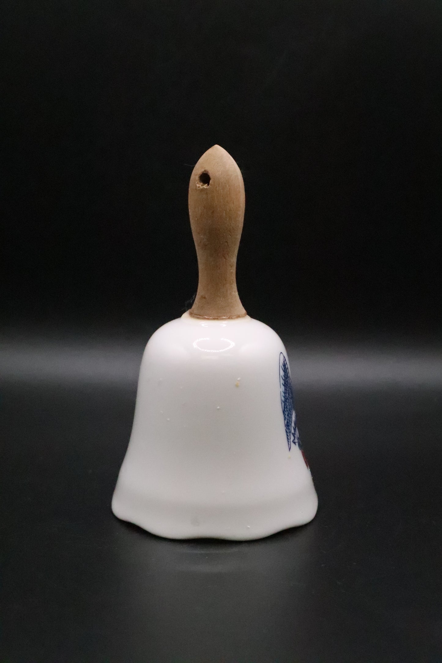 VINTAGE PATRIOTIC AMERICAN EAGLE WOOD HANDLE BELL
