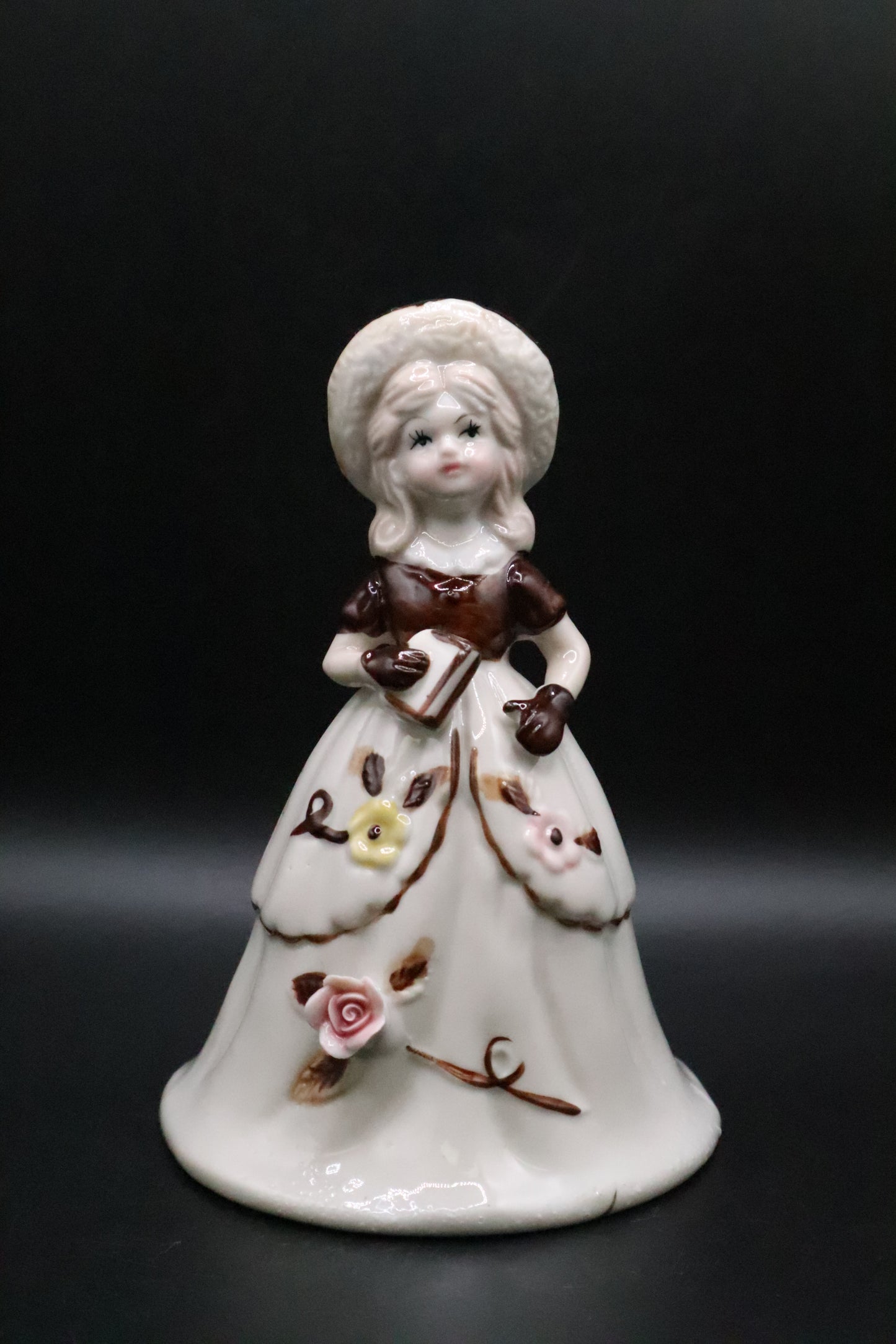 VINTAGE BRINNS CO VICTORIAN PORCELAIN GIRL WITH BOOK BELL