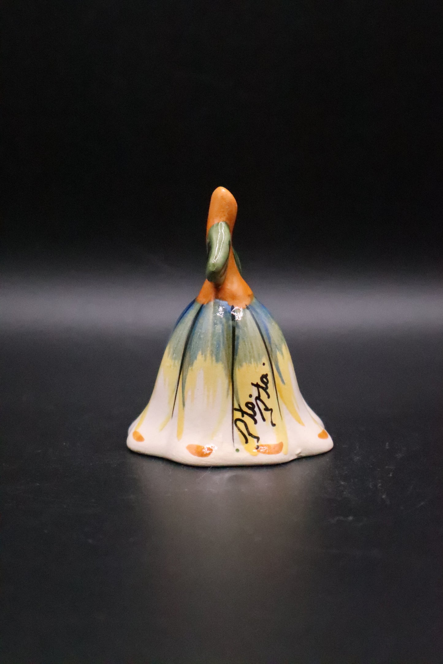 VINTAGE HAND PAINTED CERAMIC LILY FLOWER BLOSSOM BELL