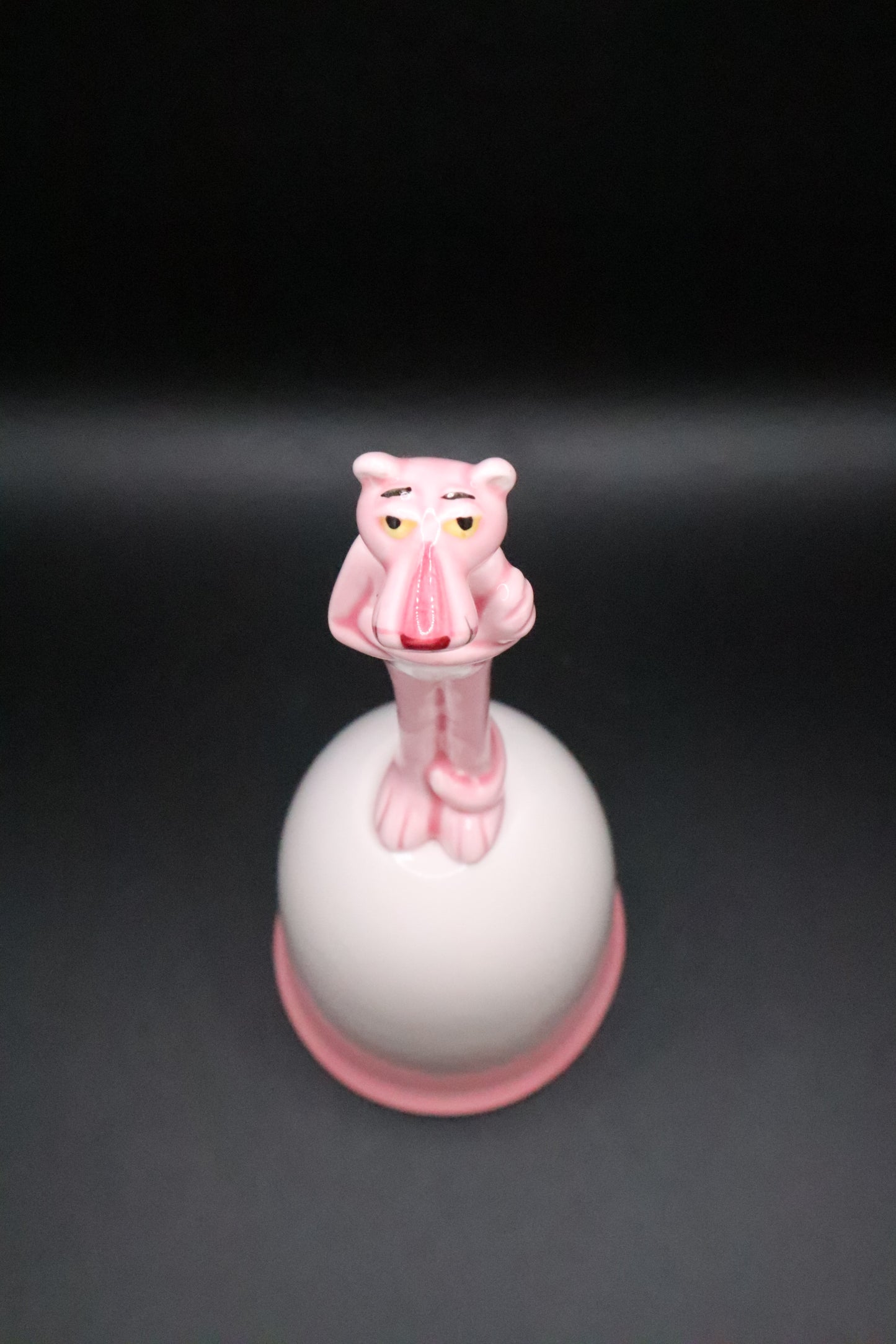 1982 PINK PANTHER COLLECTION ROYAL ORLEANS CERAMIC FIGURAL BELL